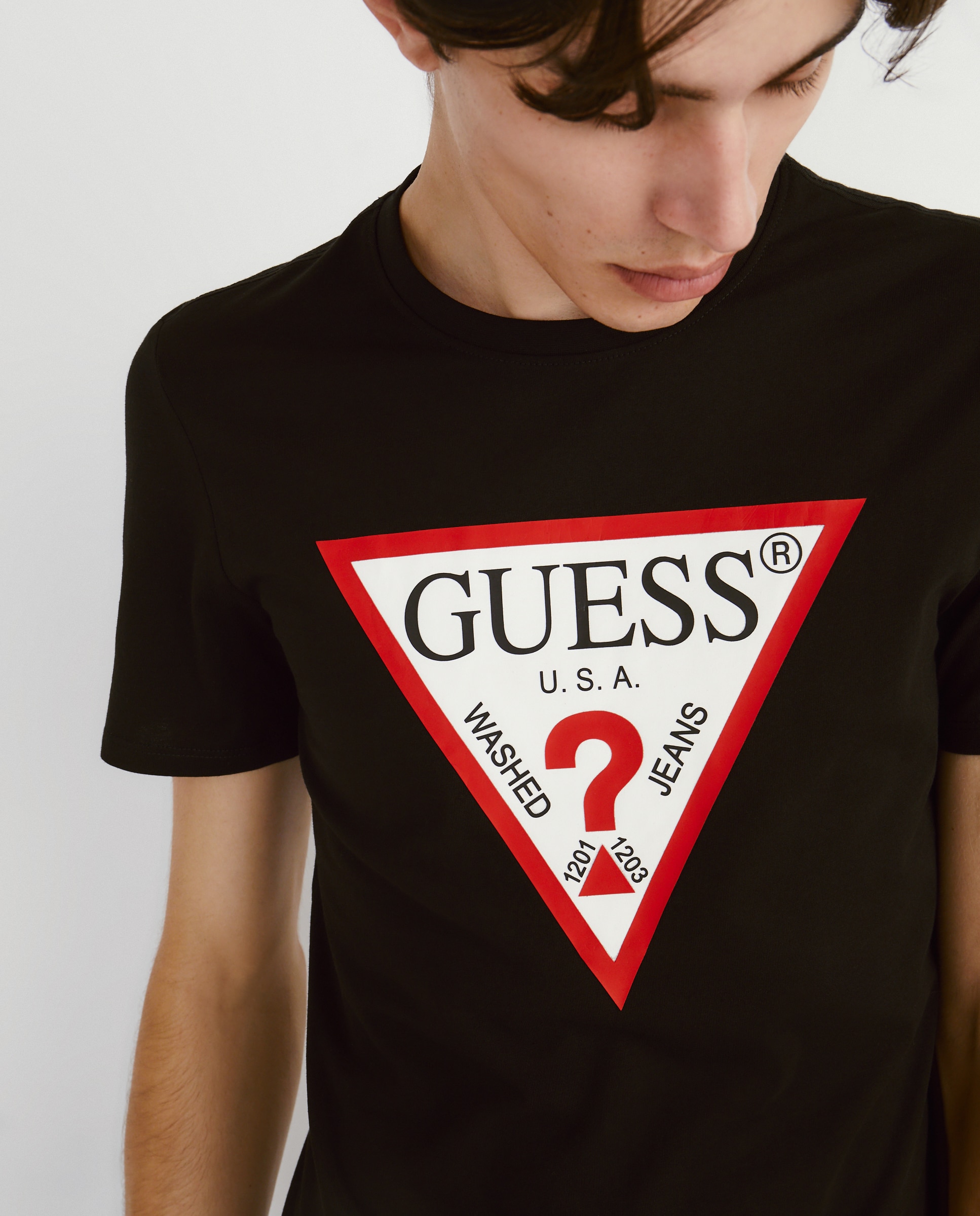 T-shirt com Logótipo à Frente Preto-3