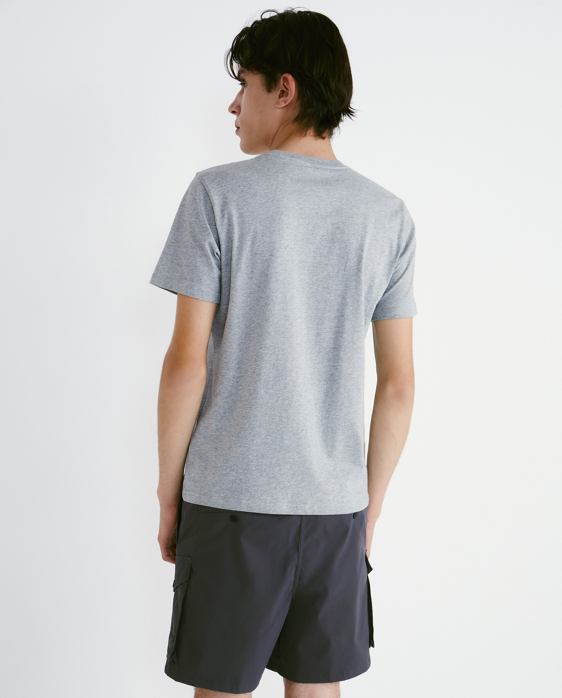 T-shirt S/S Pocket Cinzento-3