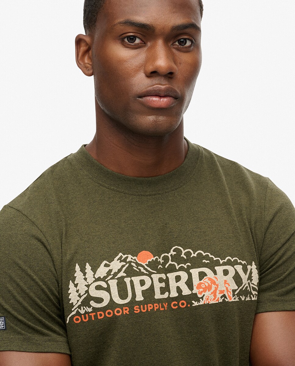 Camiseta de hombre de corte relajado Outdoor Scene · Superdry · El