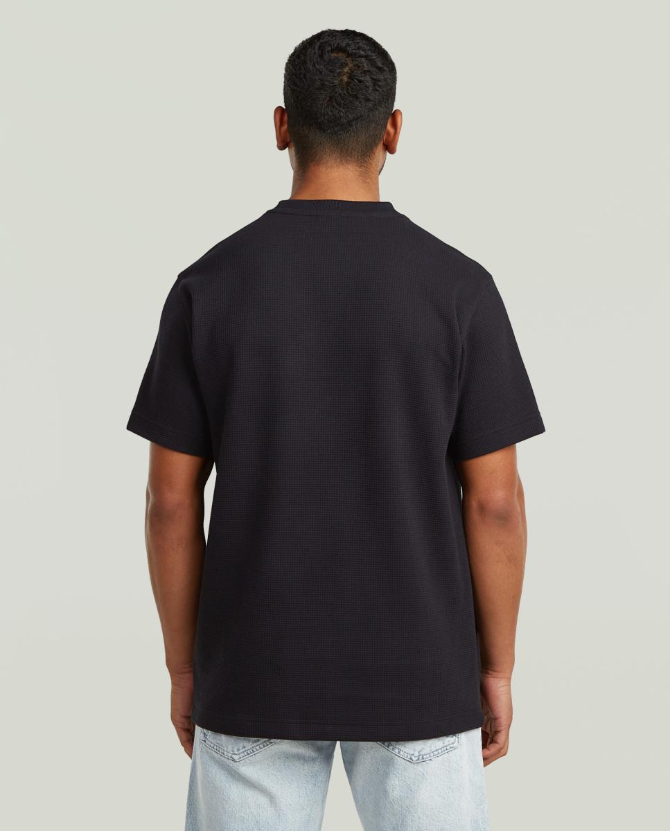 T-shirt de Corte Regular com Manga Curta Preto-2
