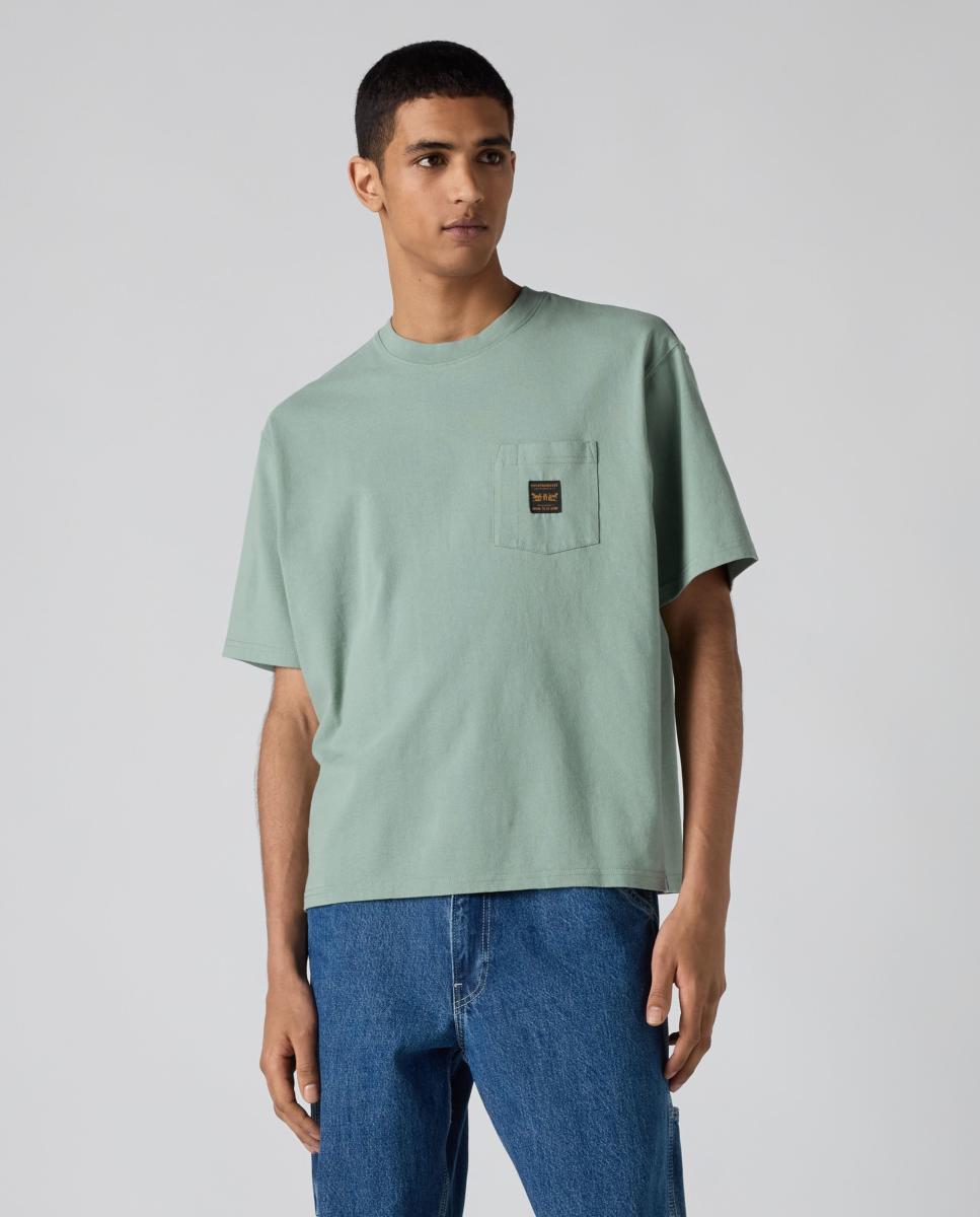 Imagem 0 de T-shirt de Manga Curta com Gola Redonda e Bolso no Peito