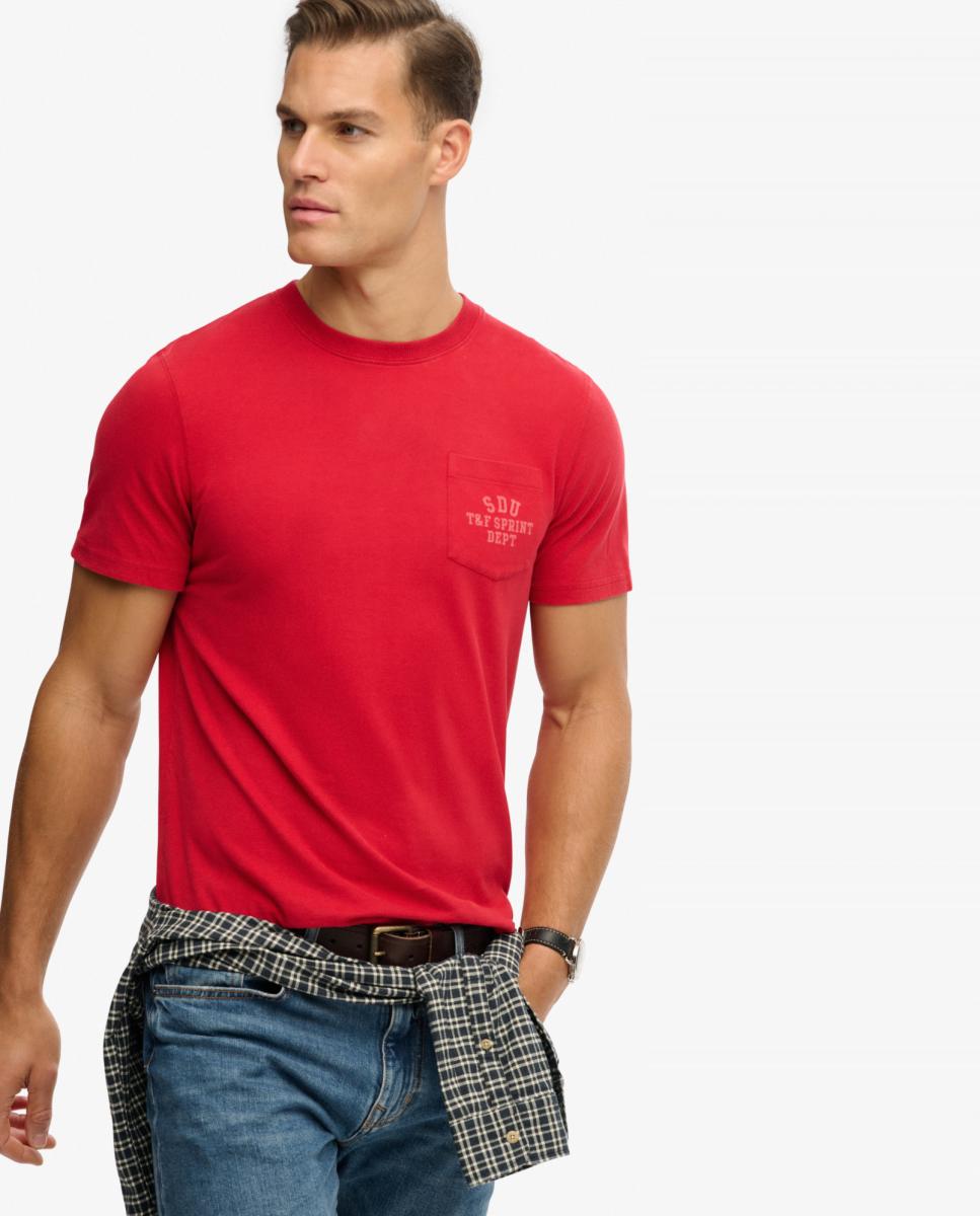 T-shirt Vintage Prep de Corte Relaxed com Bolso Vermelho-2
