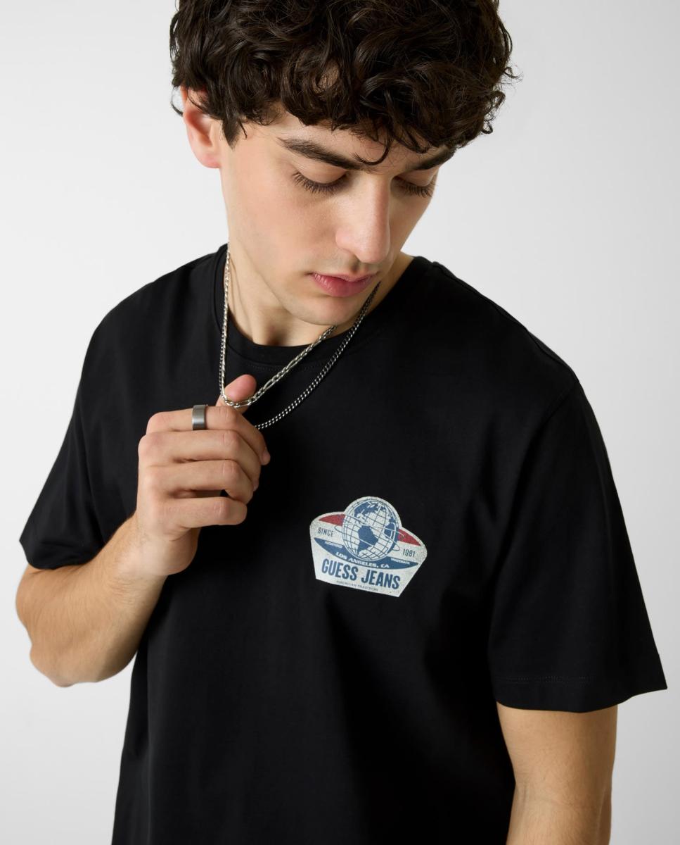 T-shirt com Manga Curta Preto-2