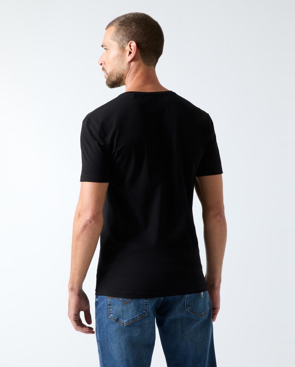 T-shirt com Manga Curta Preto-2