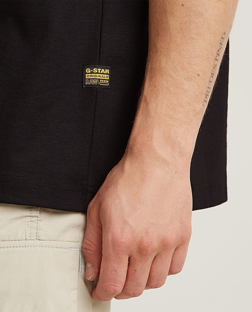 T-shirt sem Mangas com Corte Relaxed e Extra Grande Preto-3