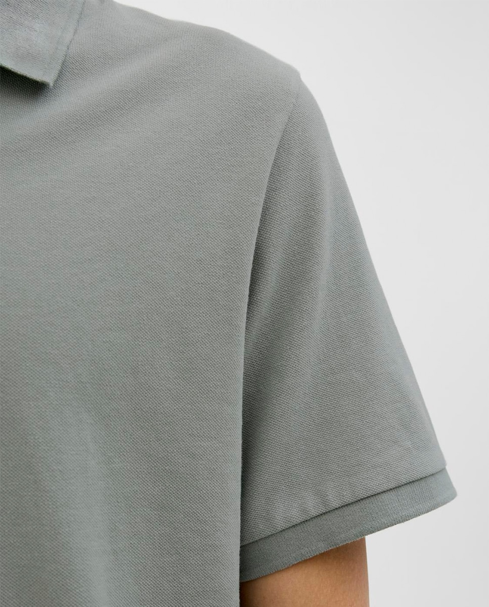 Polo Liso com Manga Curta Verde-5