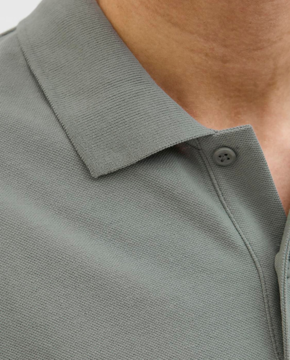 Polo Liso com Manga Curta Verde-6