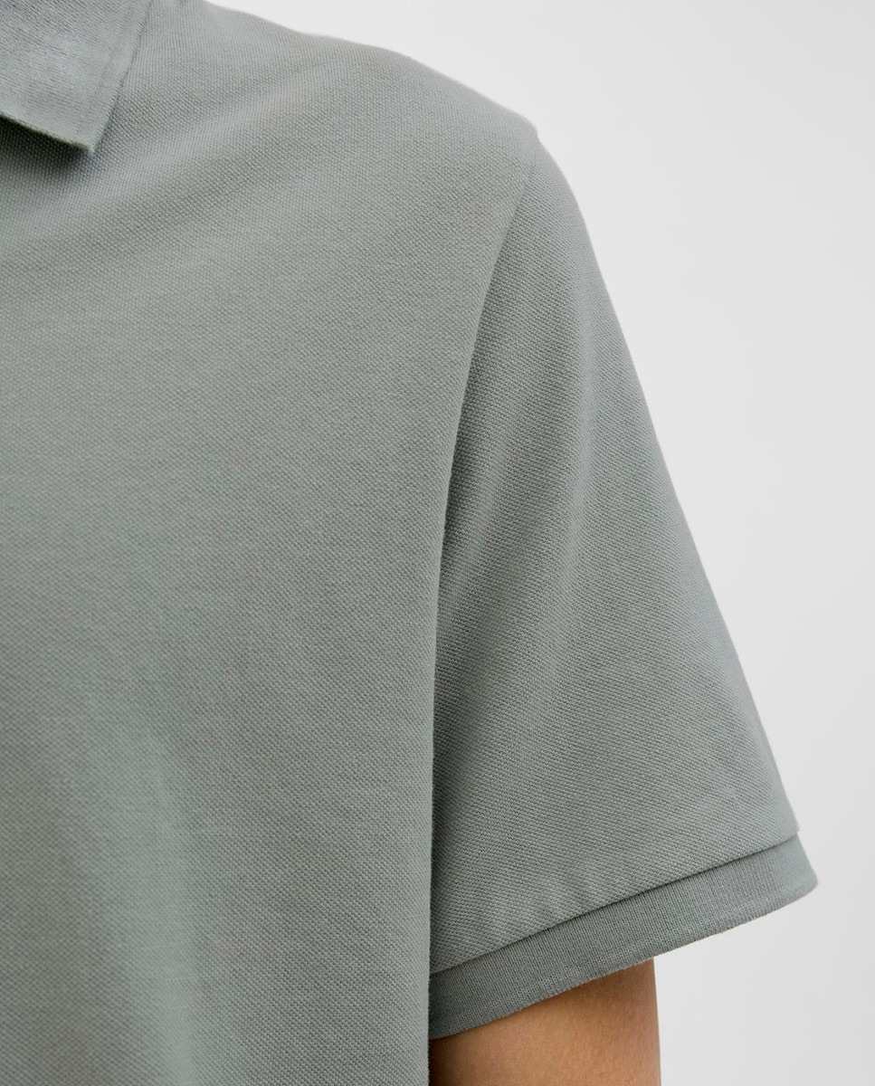 Polo Liso com Manga Curta Verde-7