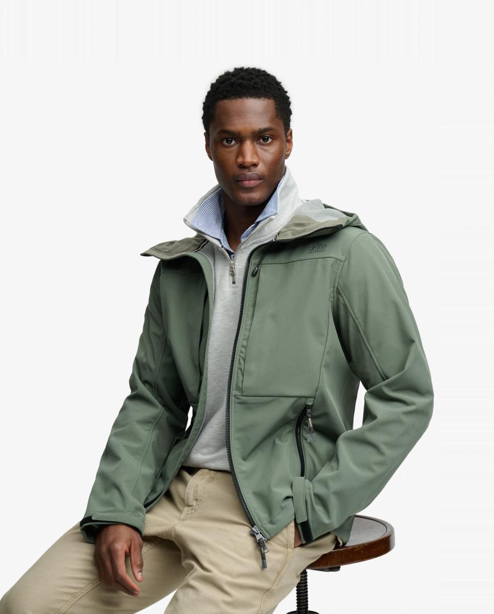 Casaco Softshell Trekker com Capuz Verde-2