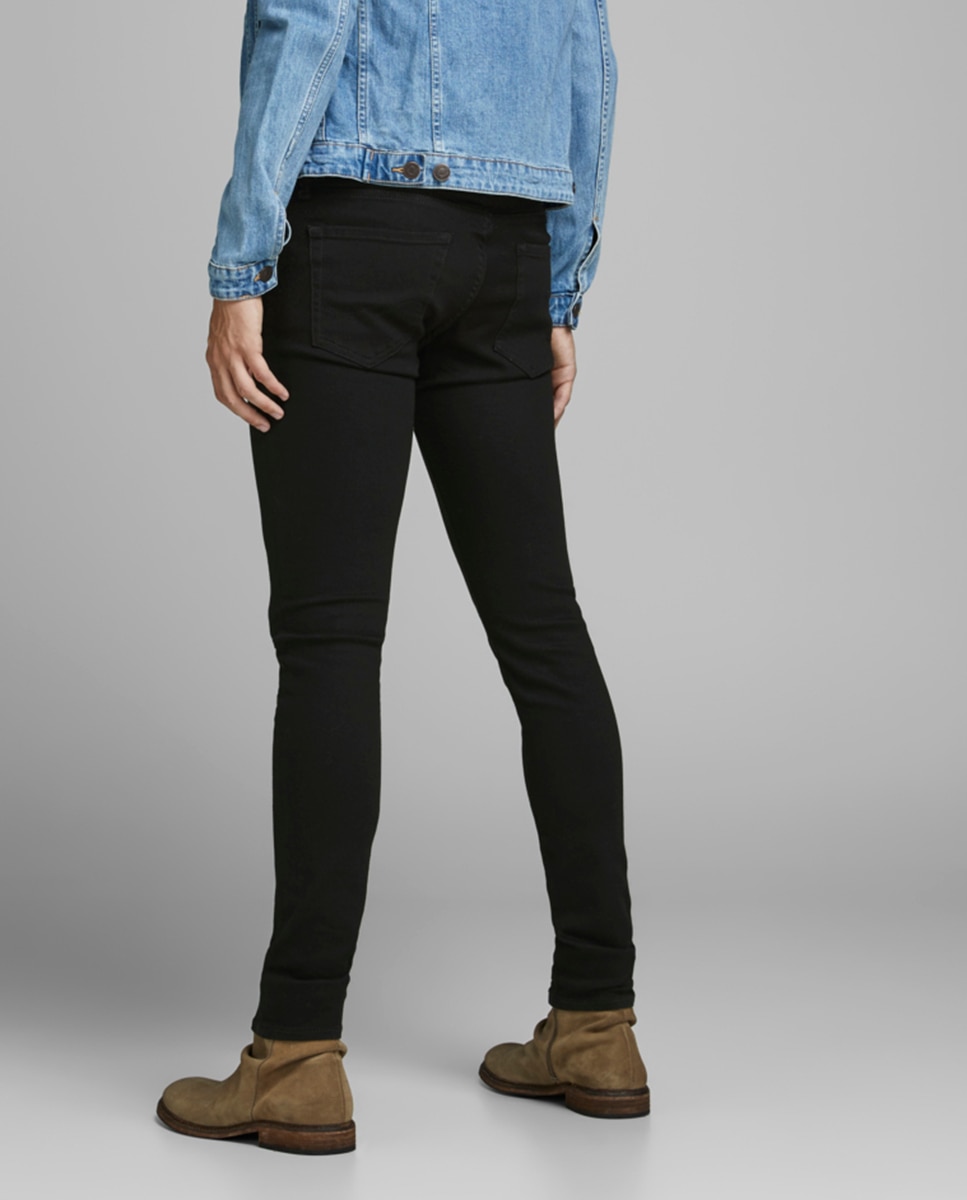 Jeans Liam skinny pretas sustentáveis Preto-3