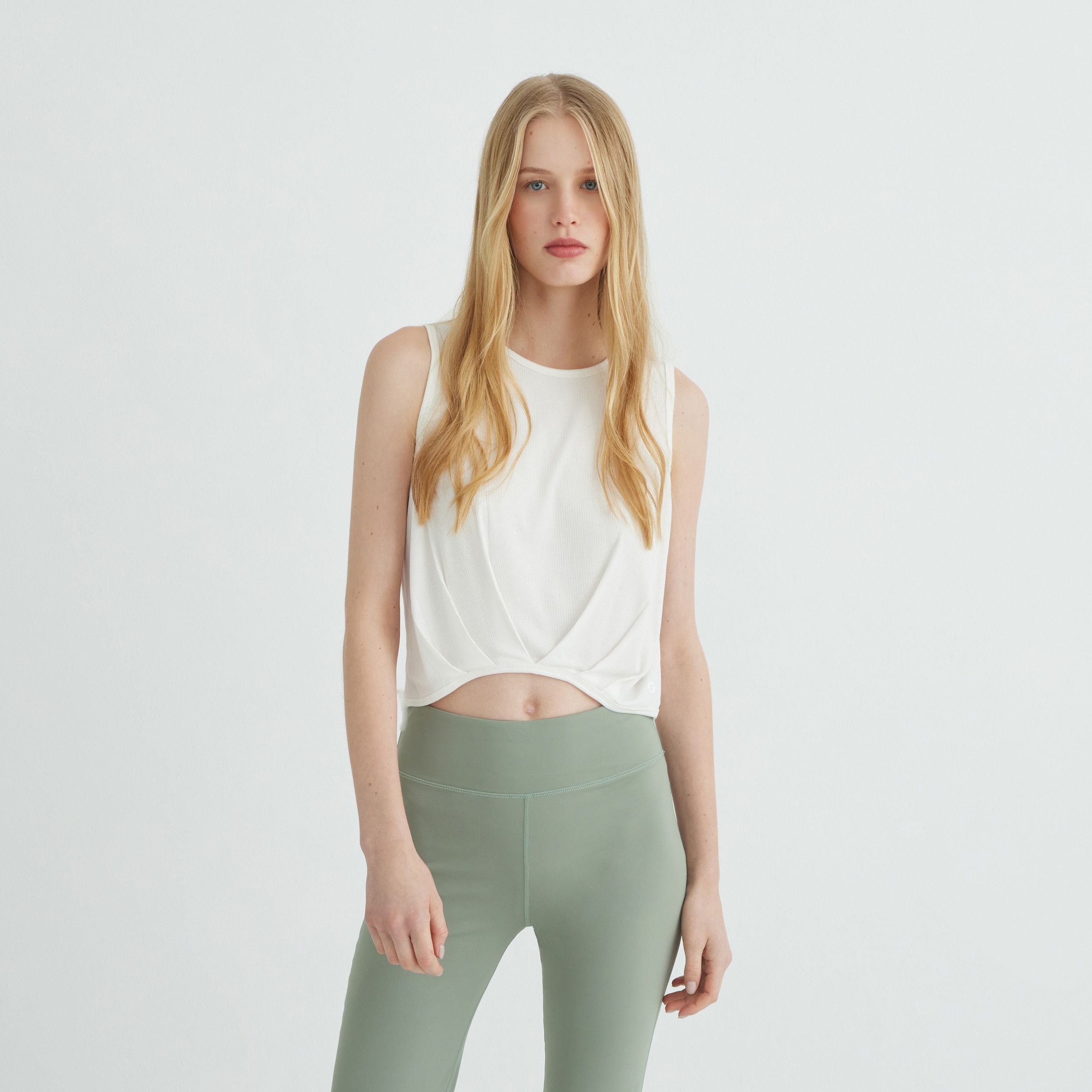 Imagen 0 de Camiseta modal nudo