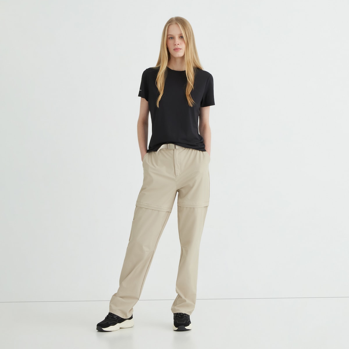 Camiseta técnica mujer Negro-2