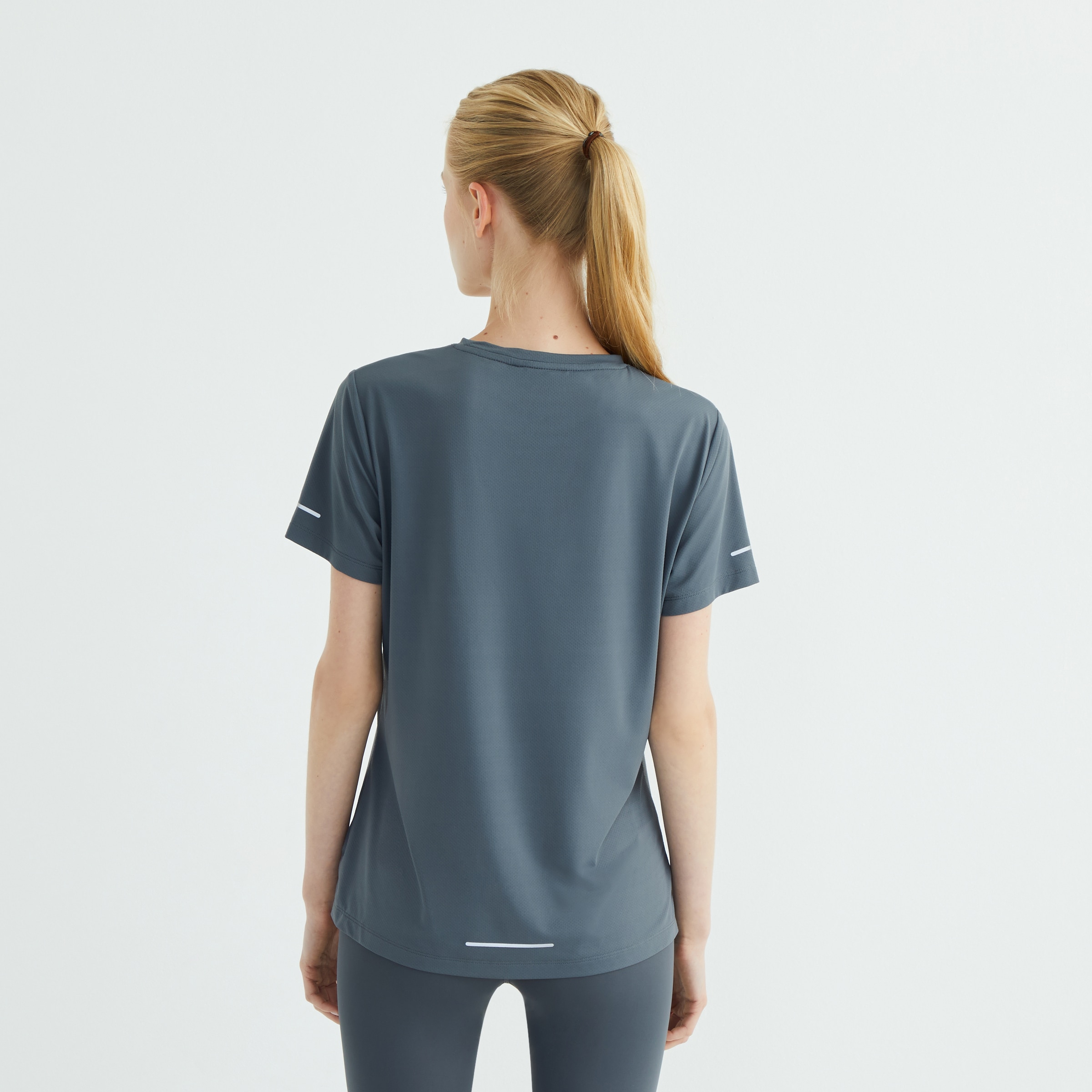 Camiseta Técnica Mujer Azul-3
