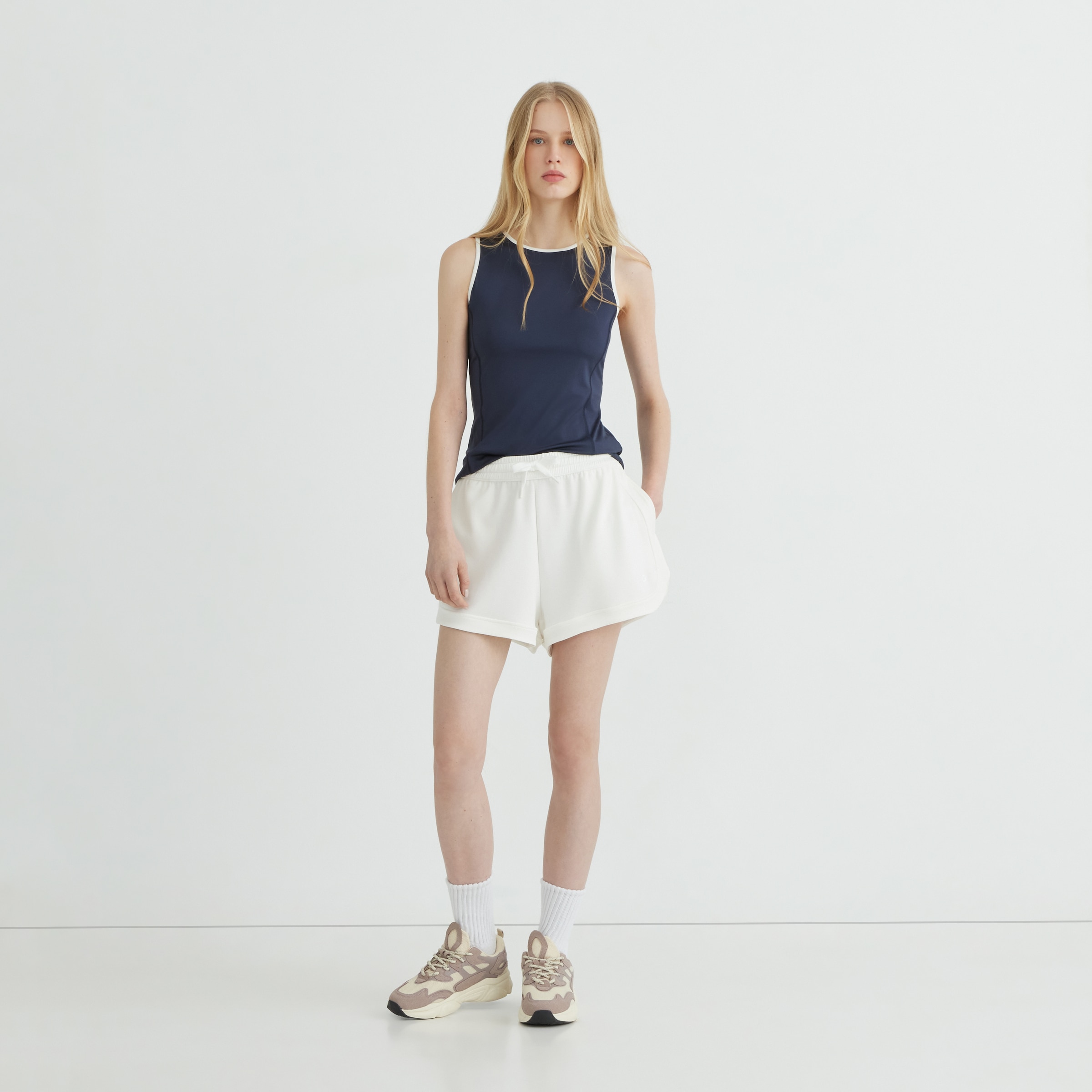 Pantalón corto modal mujer Crema-1