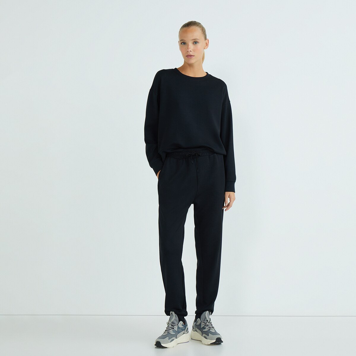 Sudadera modal cuello caja de mujer Antracita-3