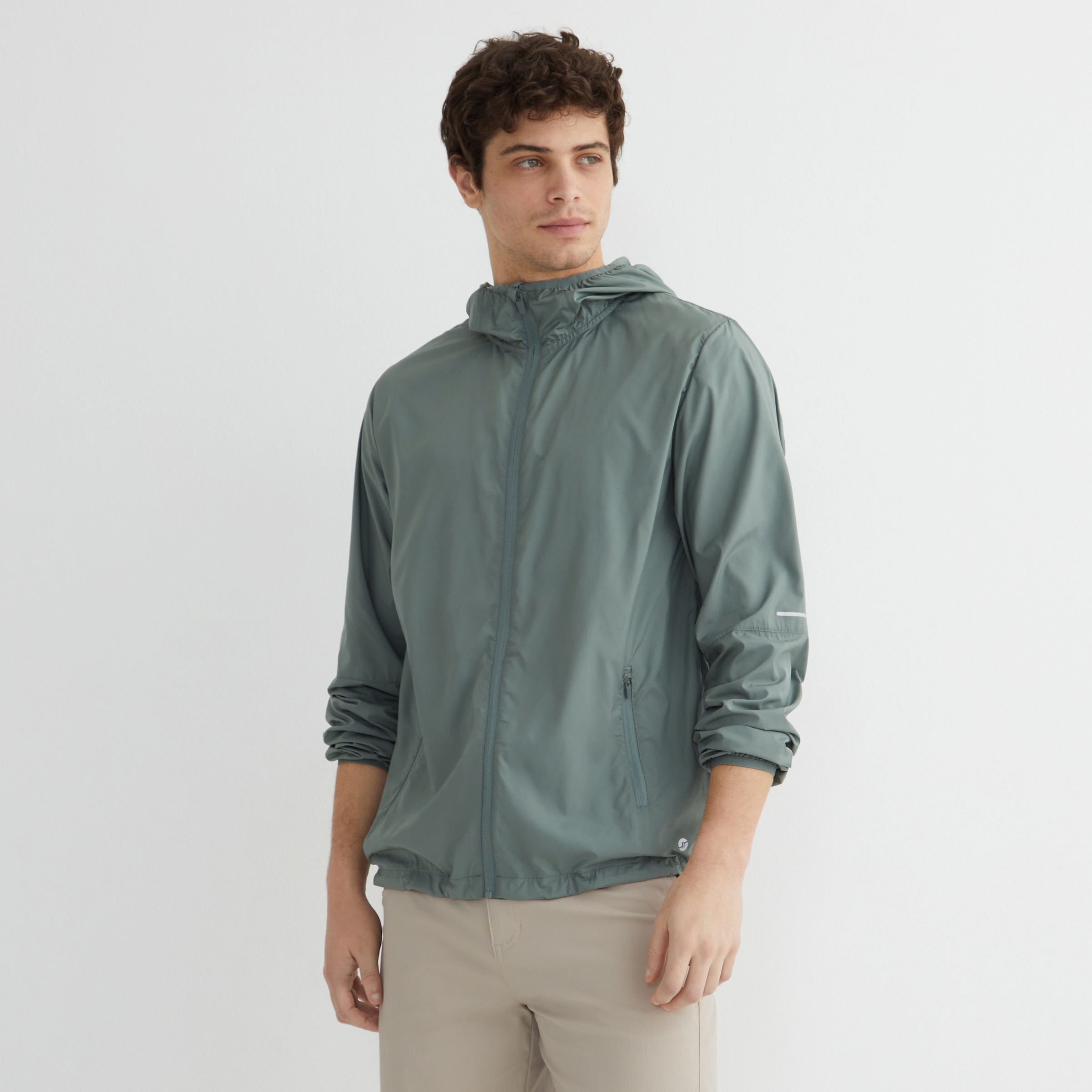 Imagen 0 de Cortavientos  reflector hombre