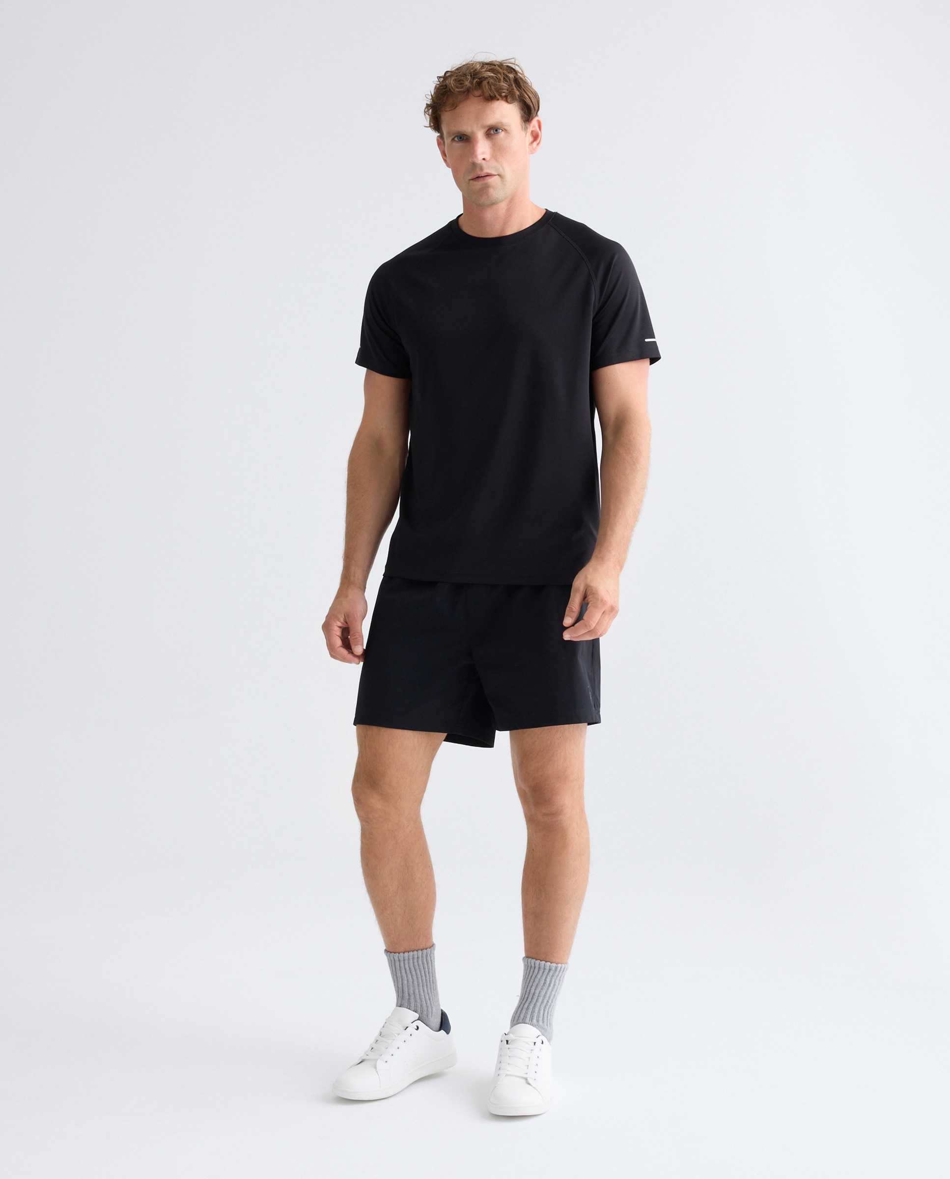 Imagen 0 de Pantalón corto básico de hombre
