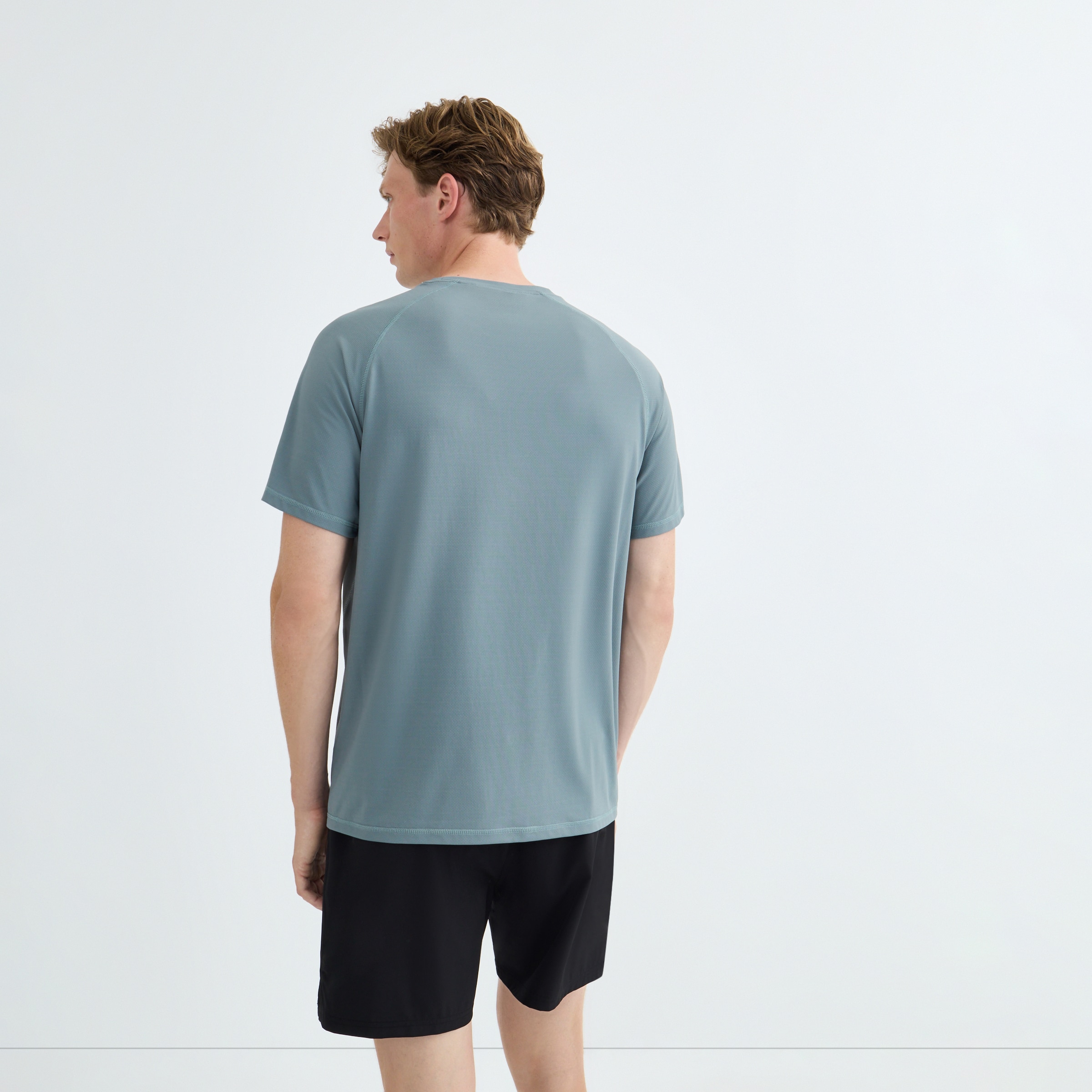 Camiseta Técnica Hombre Verde-3