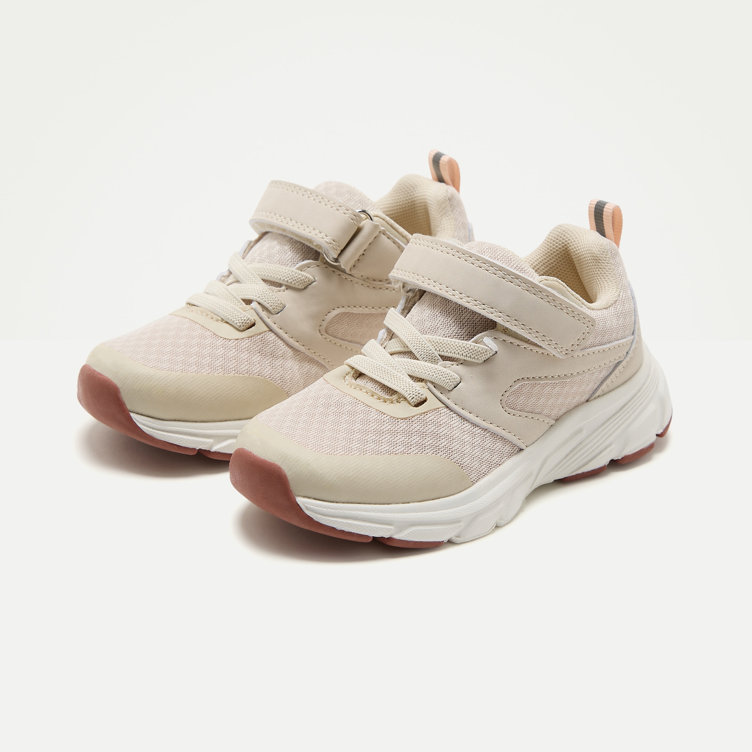 Zapatilla deportiva con velcro y cordones de niña Crudo-6