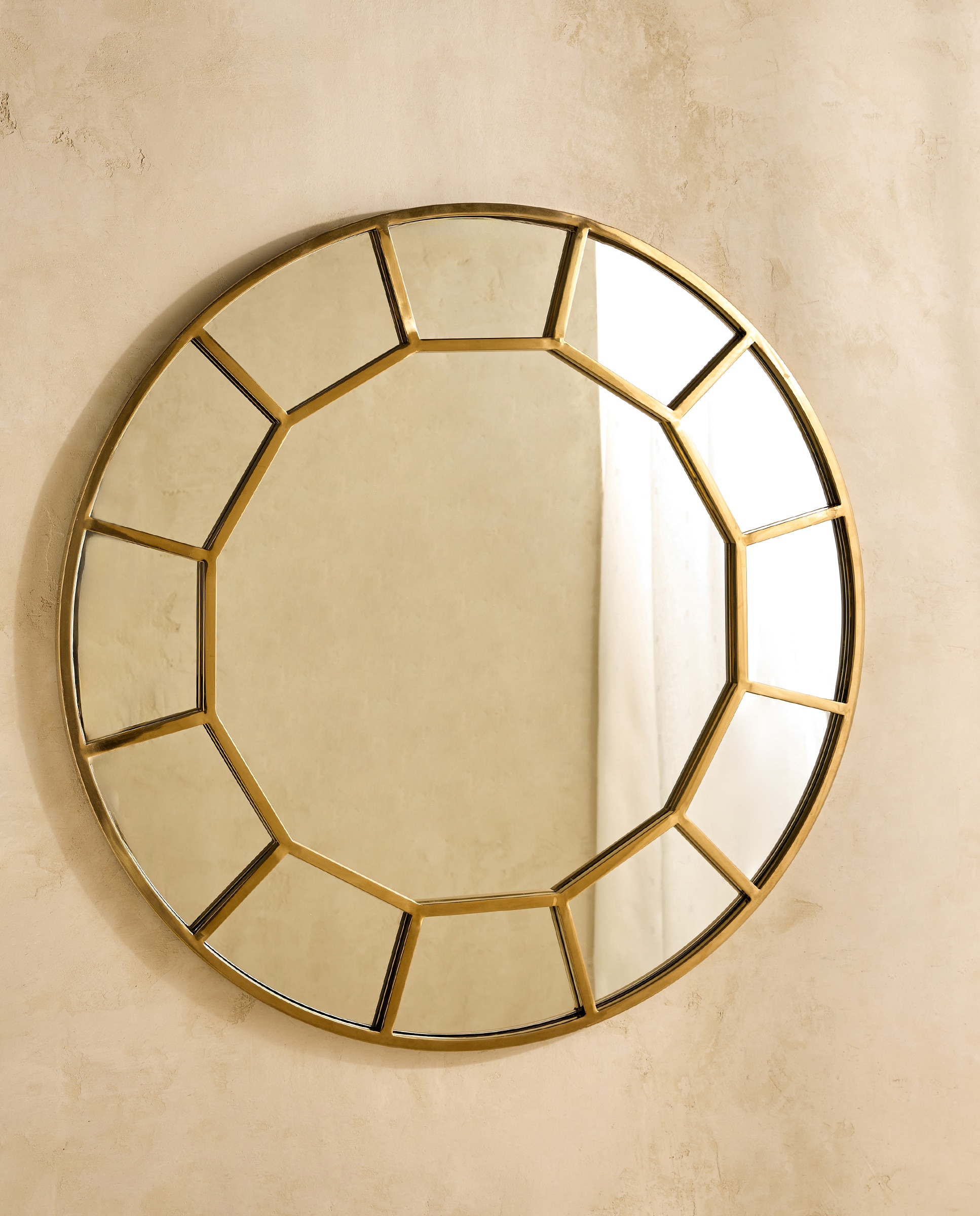 Imagem 0 de Espelho decorativo de parede redondo Kiri