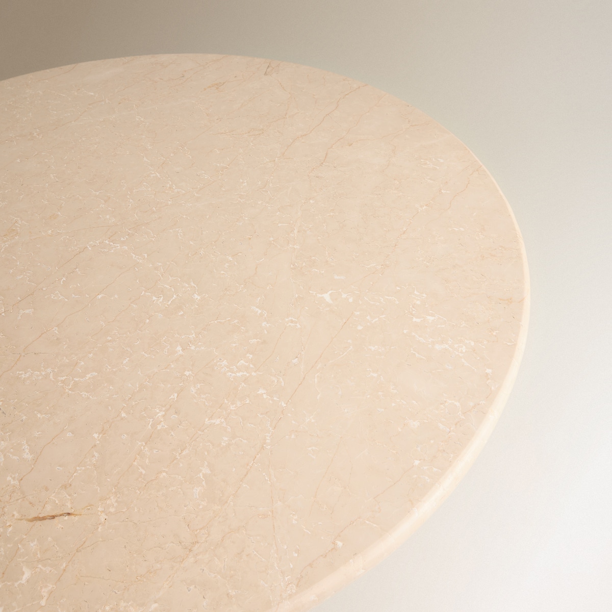 Mesa de comedor de mármol Kenia Blanco / Natural-3