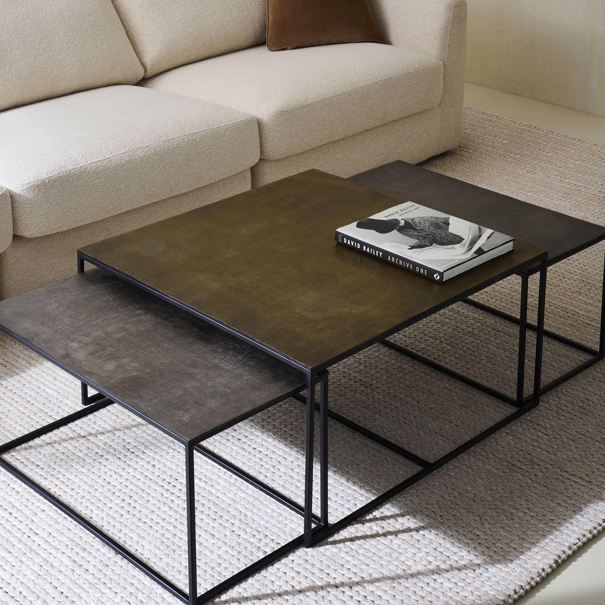 Imagem 0 de Conjunto de 3 Mesas de Centro Moet