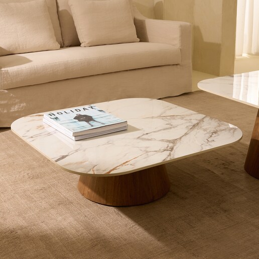 Mesa de centro baja de madera de nogal Adami