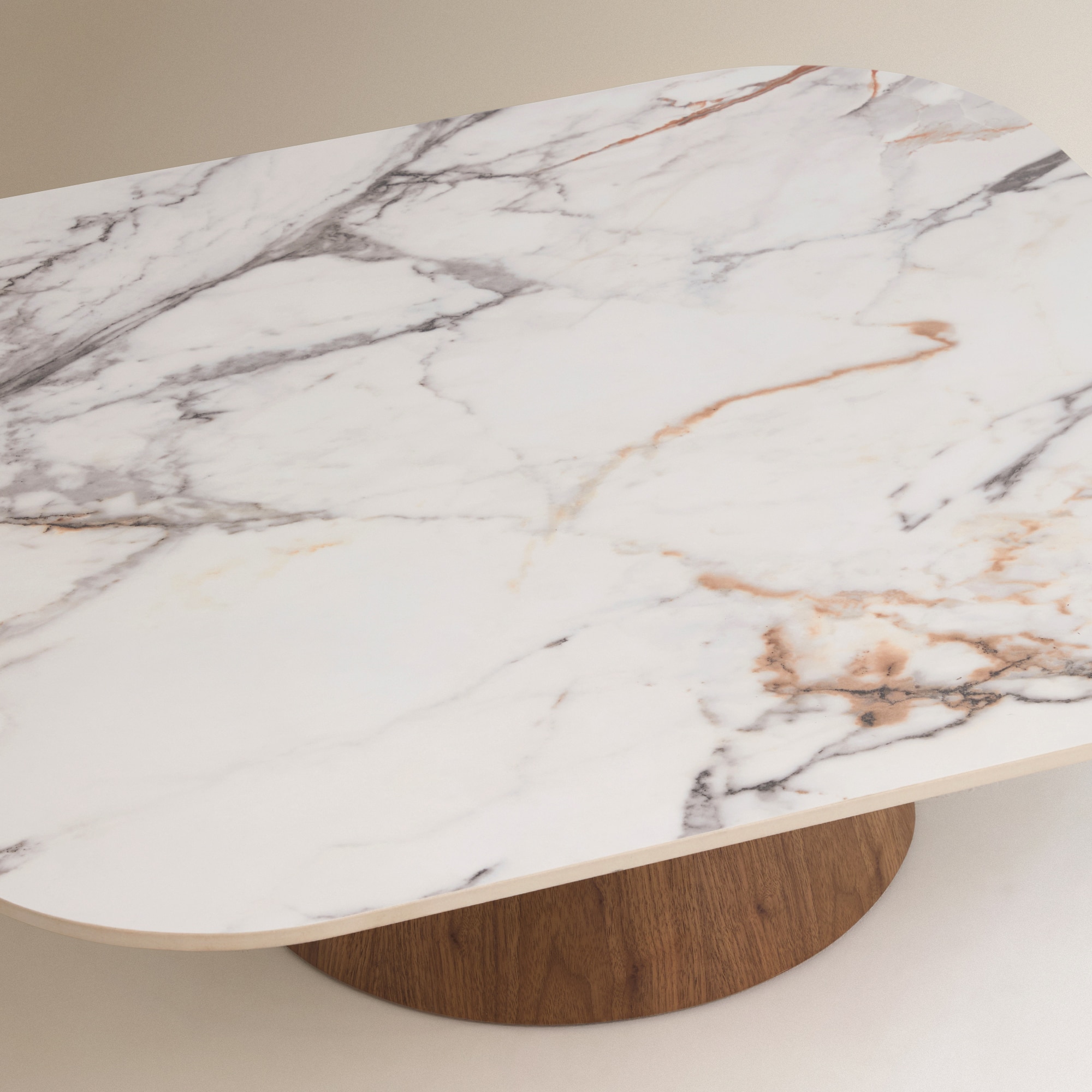 Mesa de Centro Baixa de Madeira de Nogueira Adami Nogueira-4