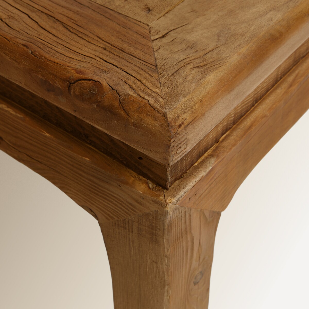 Mesa Auxiliar de Olmo Reciclado Opium Olmo-5