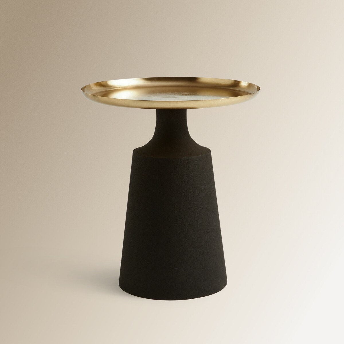 Mesa Auxiliar Hans Room Negro / Ouro-2