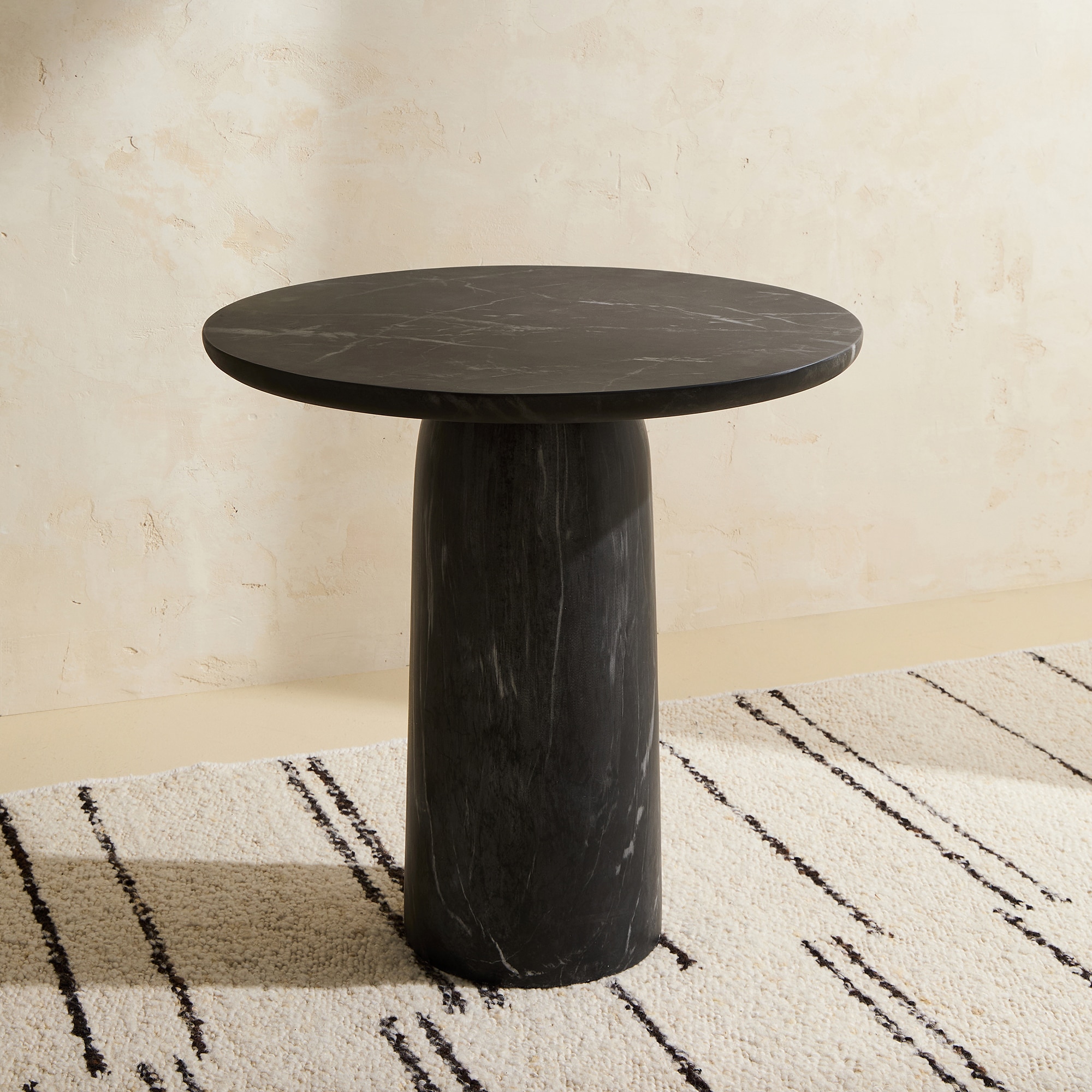 Mesa Auxiliar de Policimento Ginger Room Preto-1