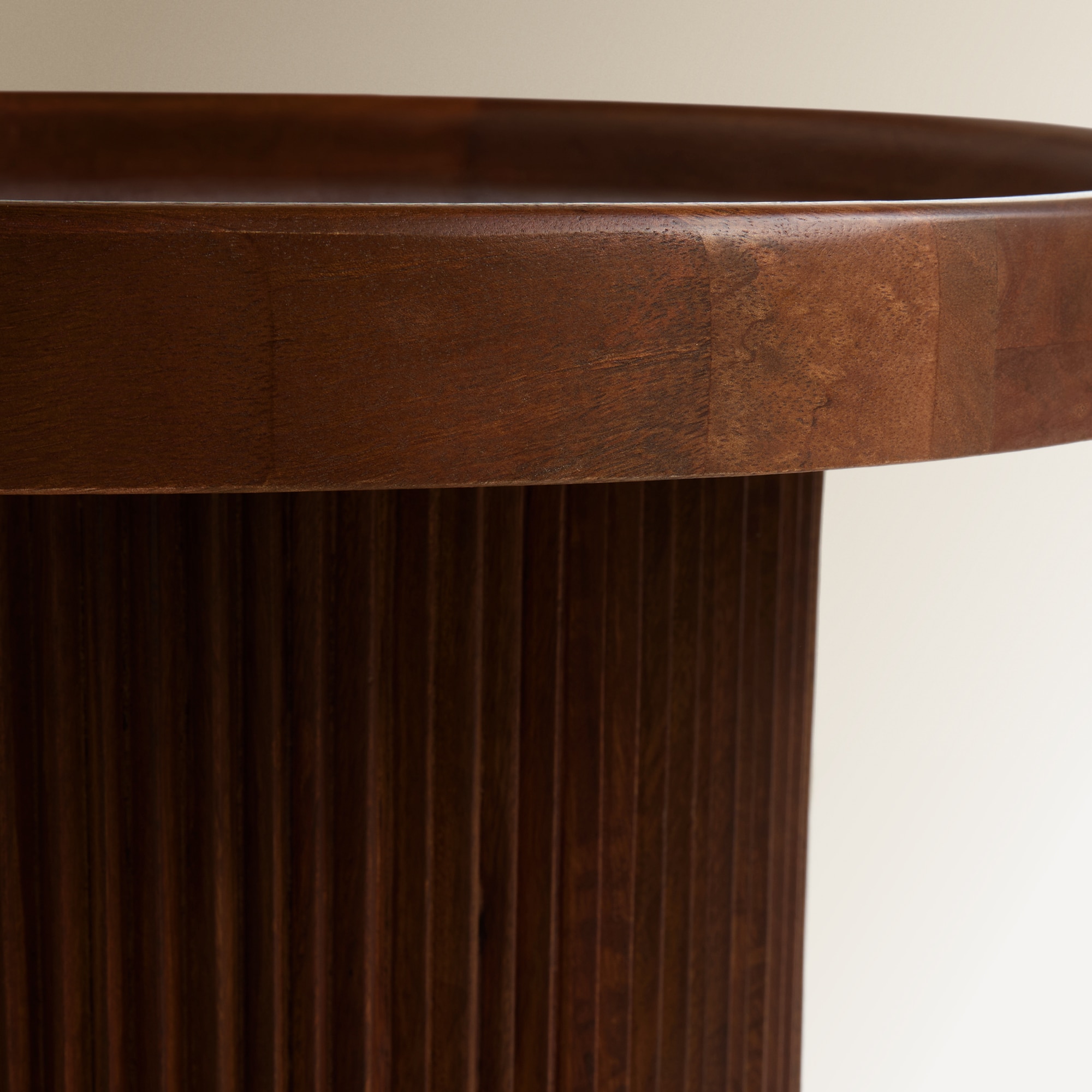 Mesa Auxiliar de Madeira de Mangueira Curve Castanho-3