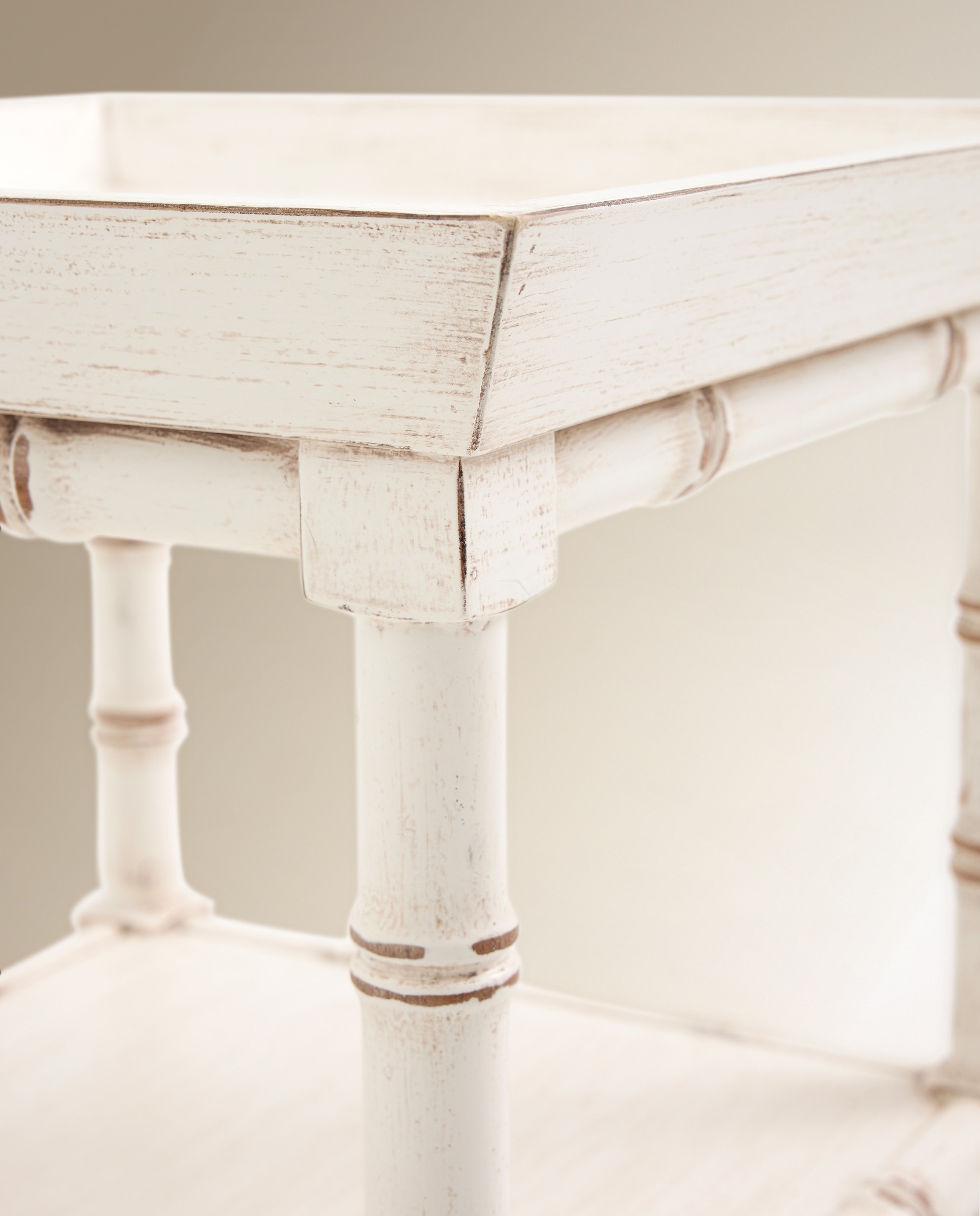 Mesa Auxiliar de Madeira de Pinho Bamboo Branco-5