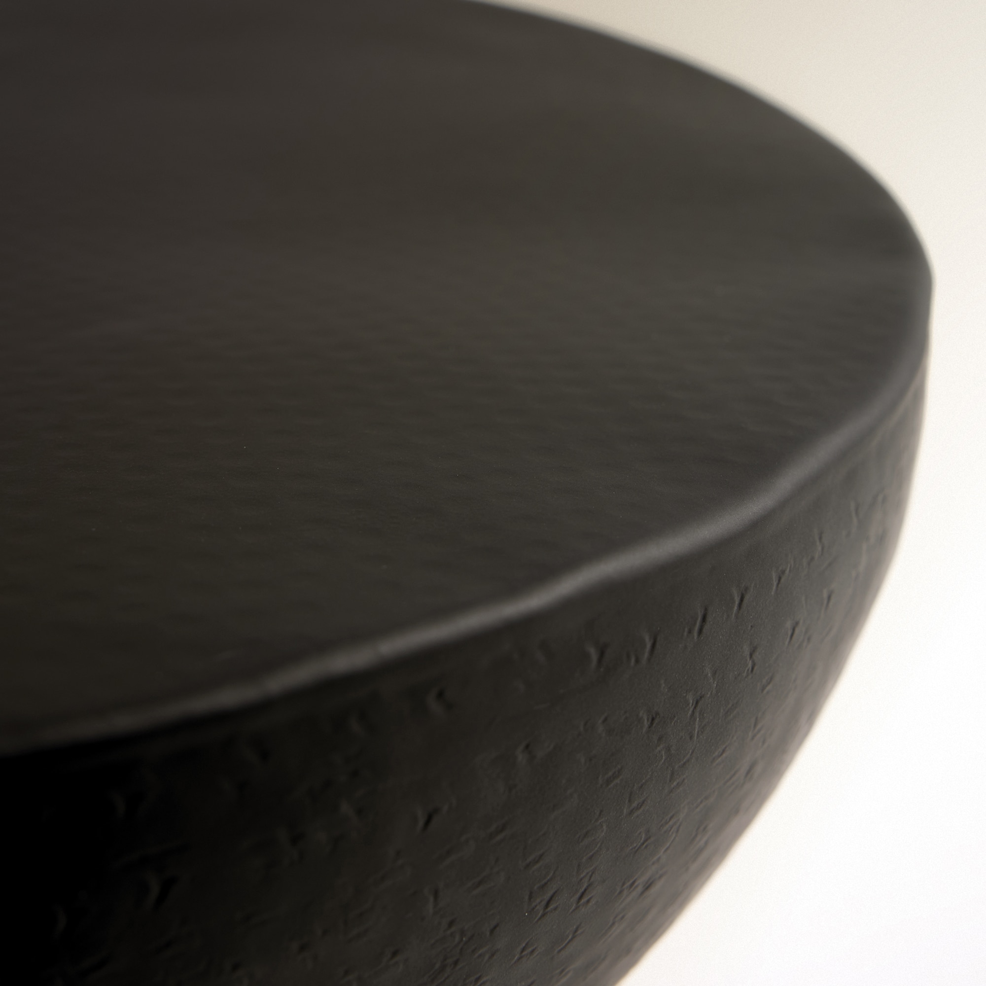 Mesa Auxiliar Metálica Yuba Preto-3