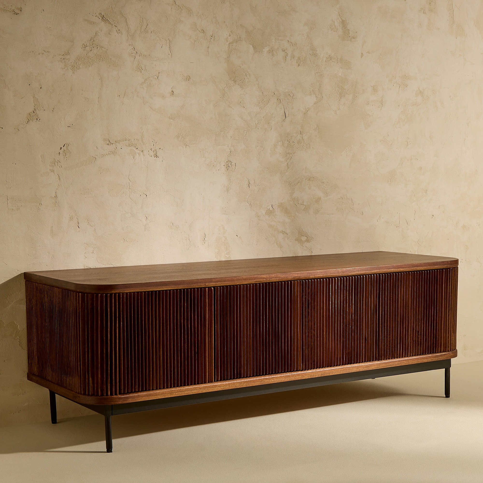 Imagem 0 de Móvel de TV de Mangueira Curve Room