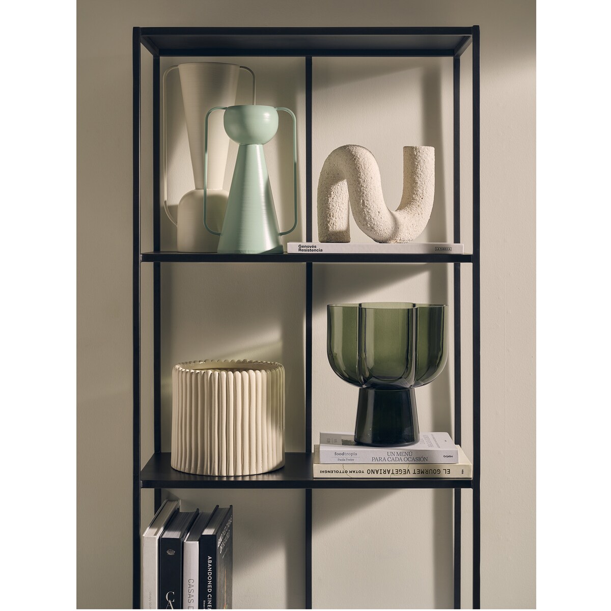 Estante de Ferro Murray Preto-7