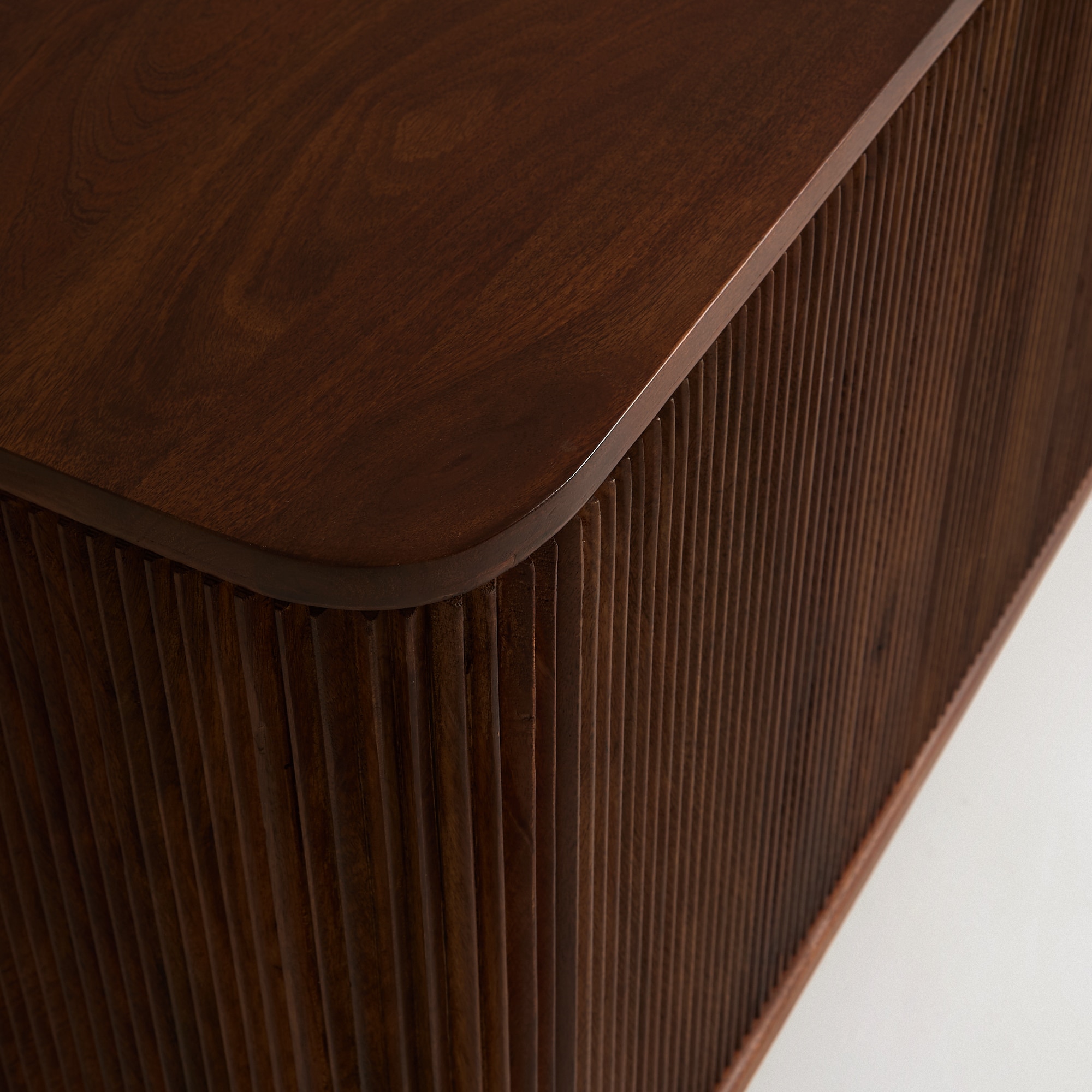 Aparador de Mangueira Curve Room Castanho-7