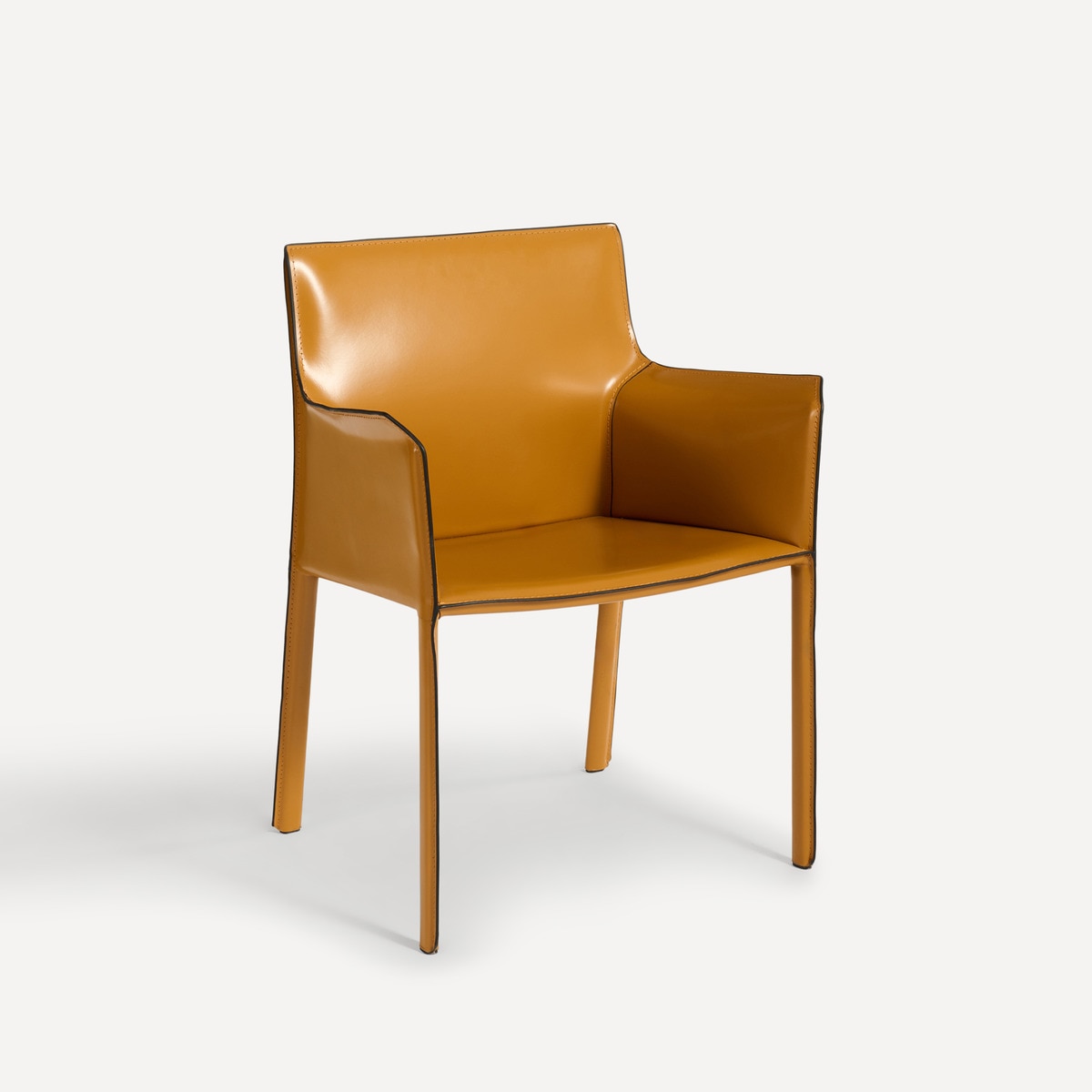 Imagem 0 de Cadeira em Pele Regenerada Módena