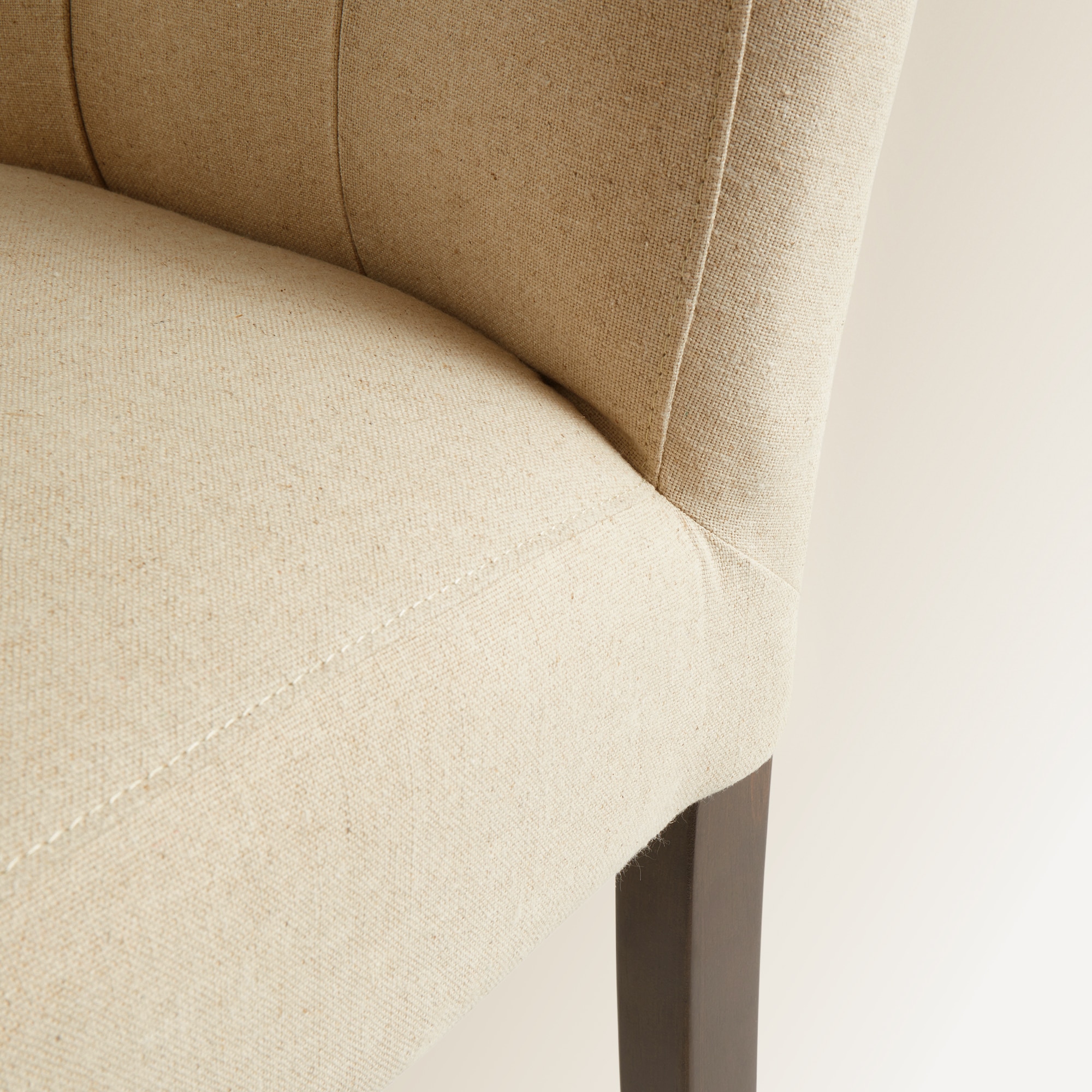 Cadeira Estofada de Linho Rondo Bege-7