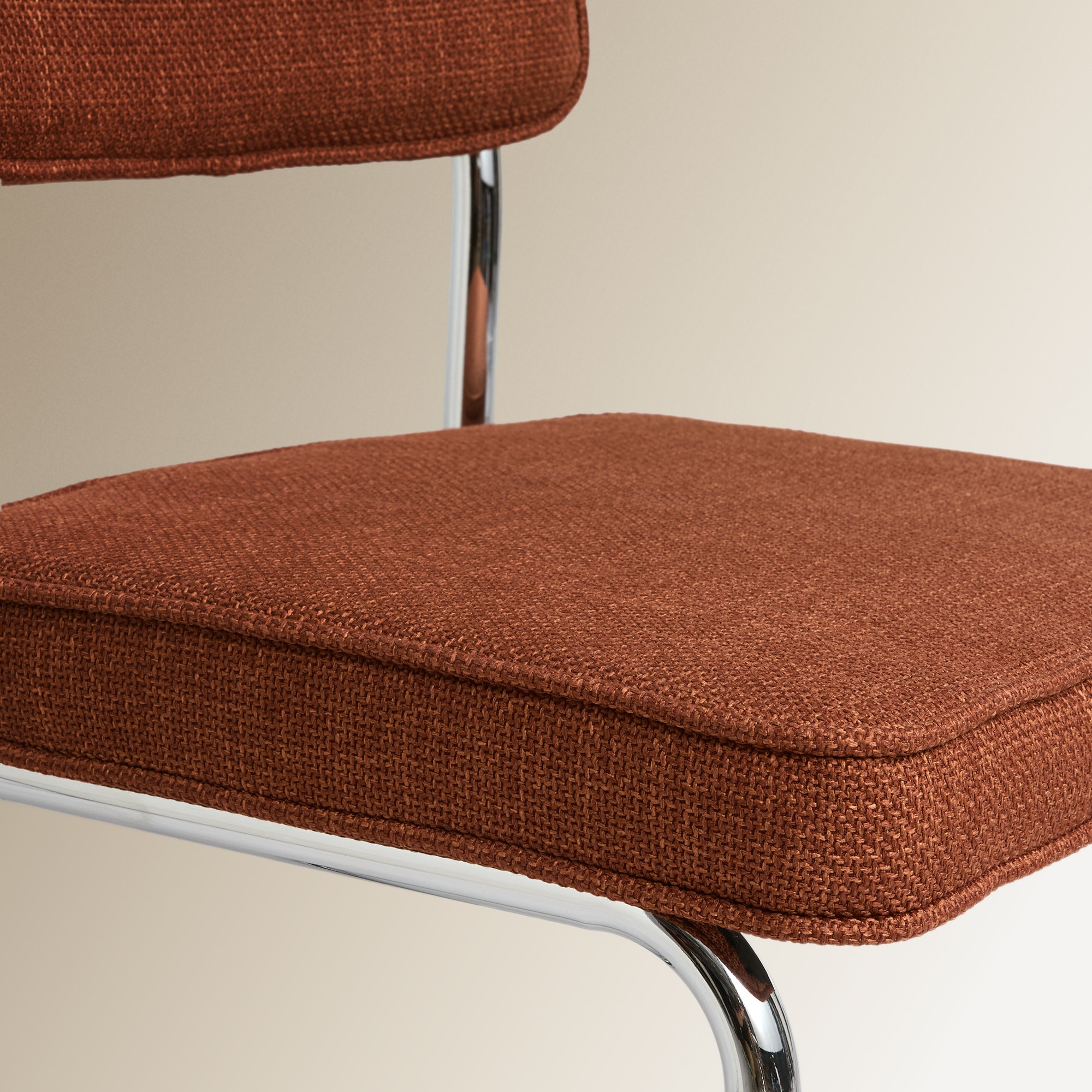 Silla tapizada en pana Ruperta Room - El Corte Inglés - Teja Teja-5