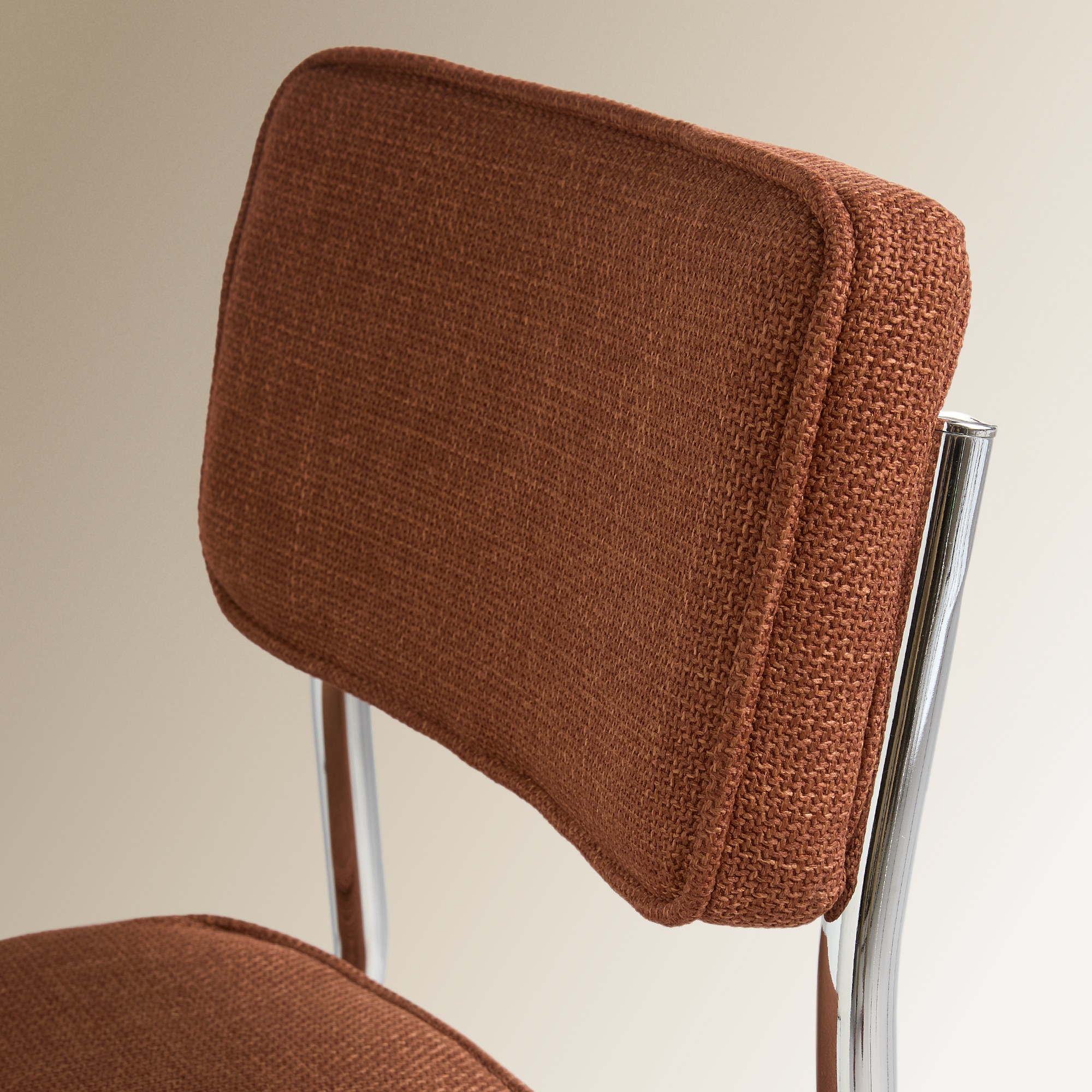 Silla tapizada en pana Ruperta Room - El Corte Inglés - Teja Teja-6
