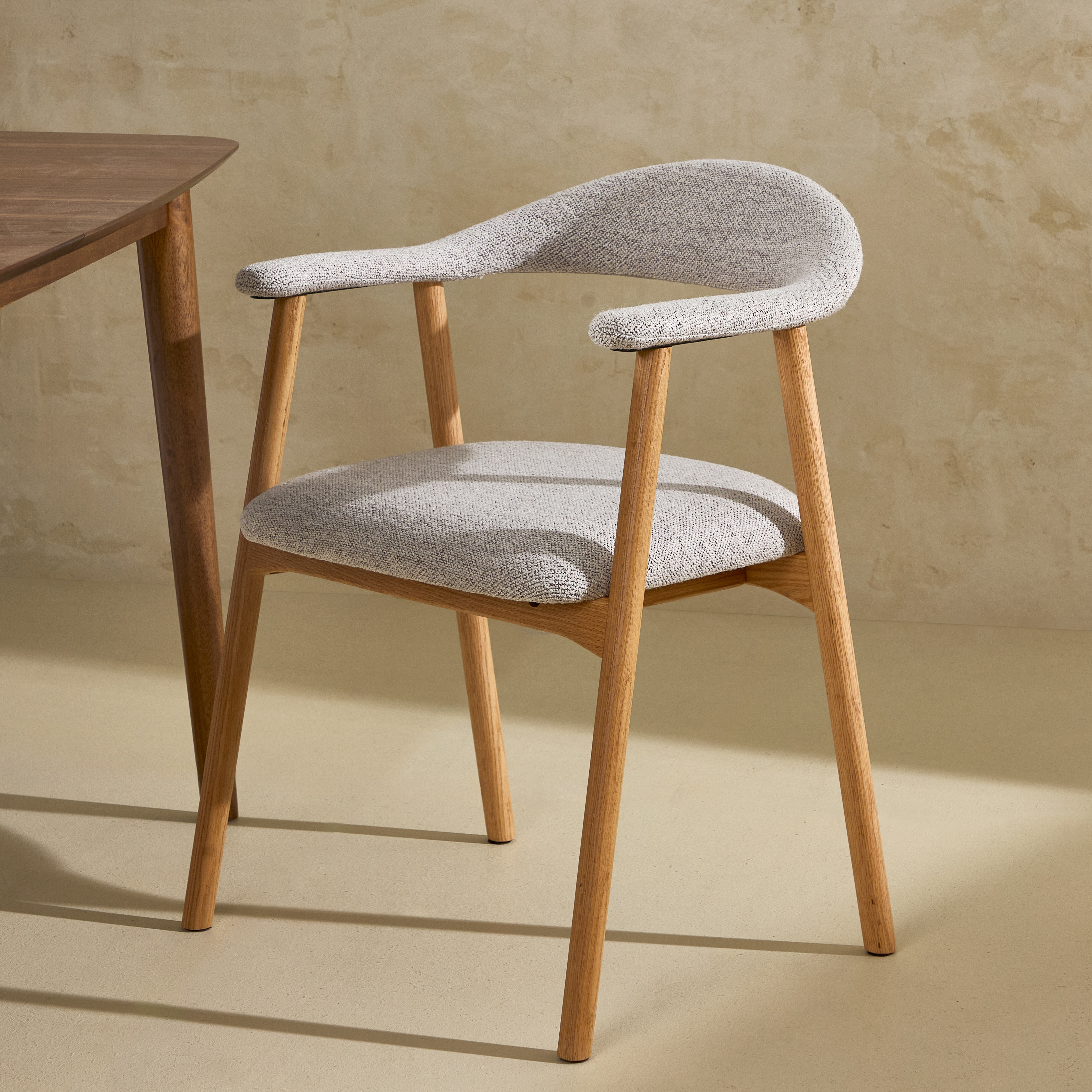 Imagem 0 de Cadeira de Madeira de Carvalho Hugge