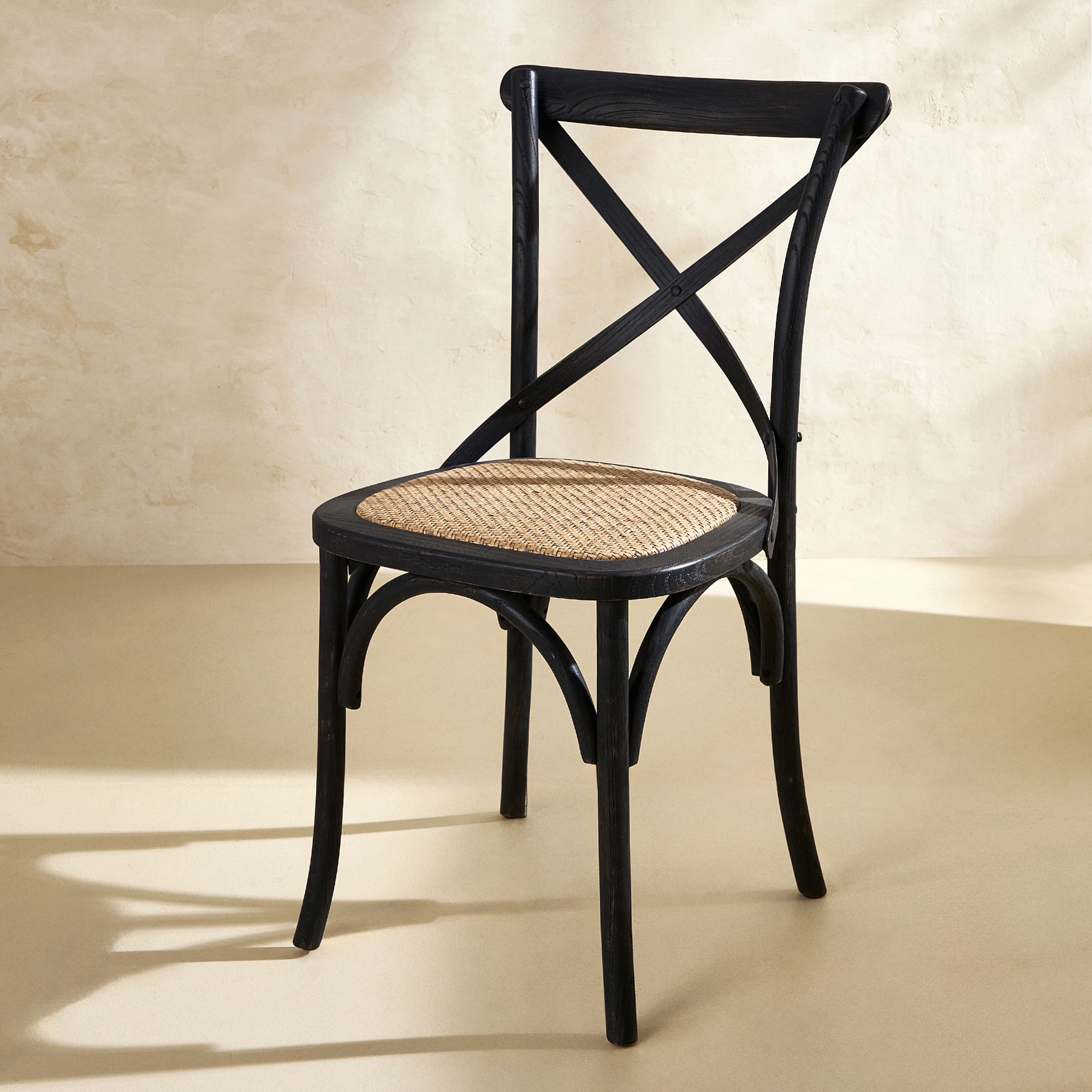Cadeira de Madeira de Carvalho Aspa Preto-1