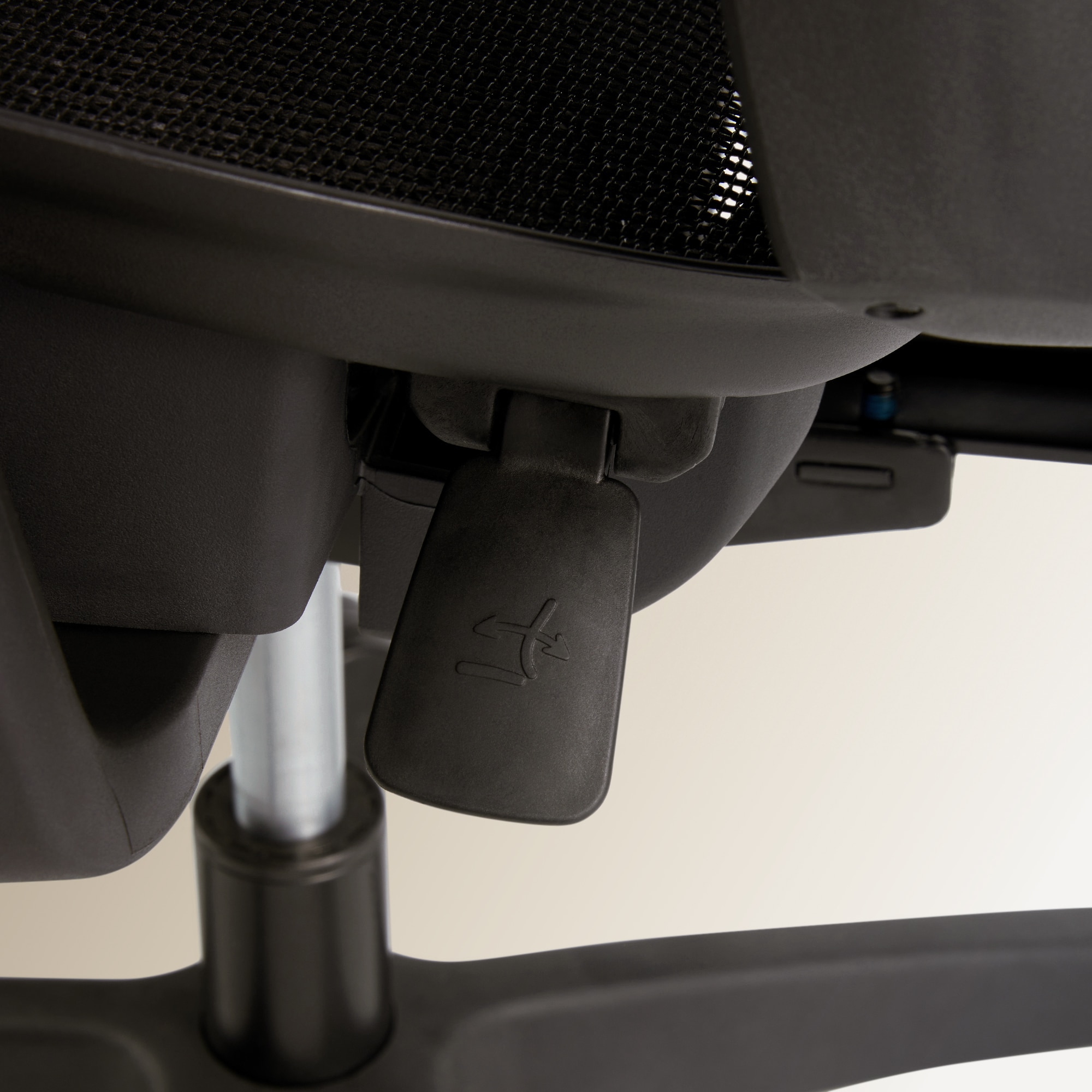 Cadeira de Escritório Master Preto-11