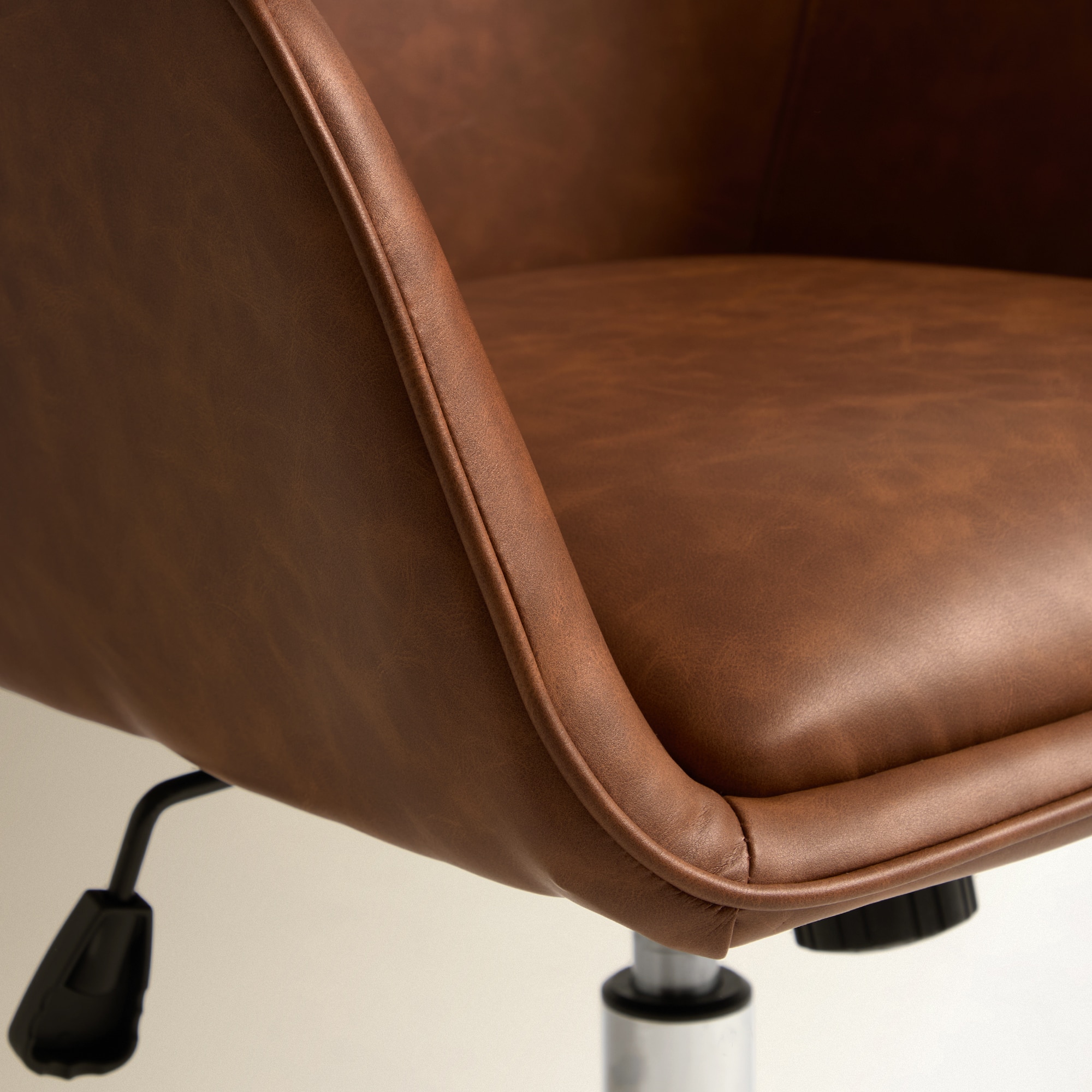 Cadeira de Secretária Lara Castanho-5