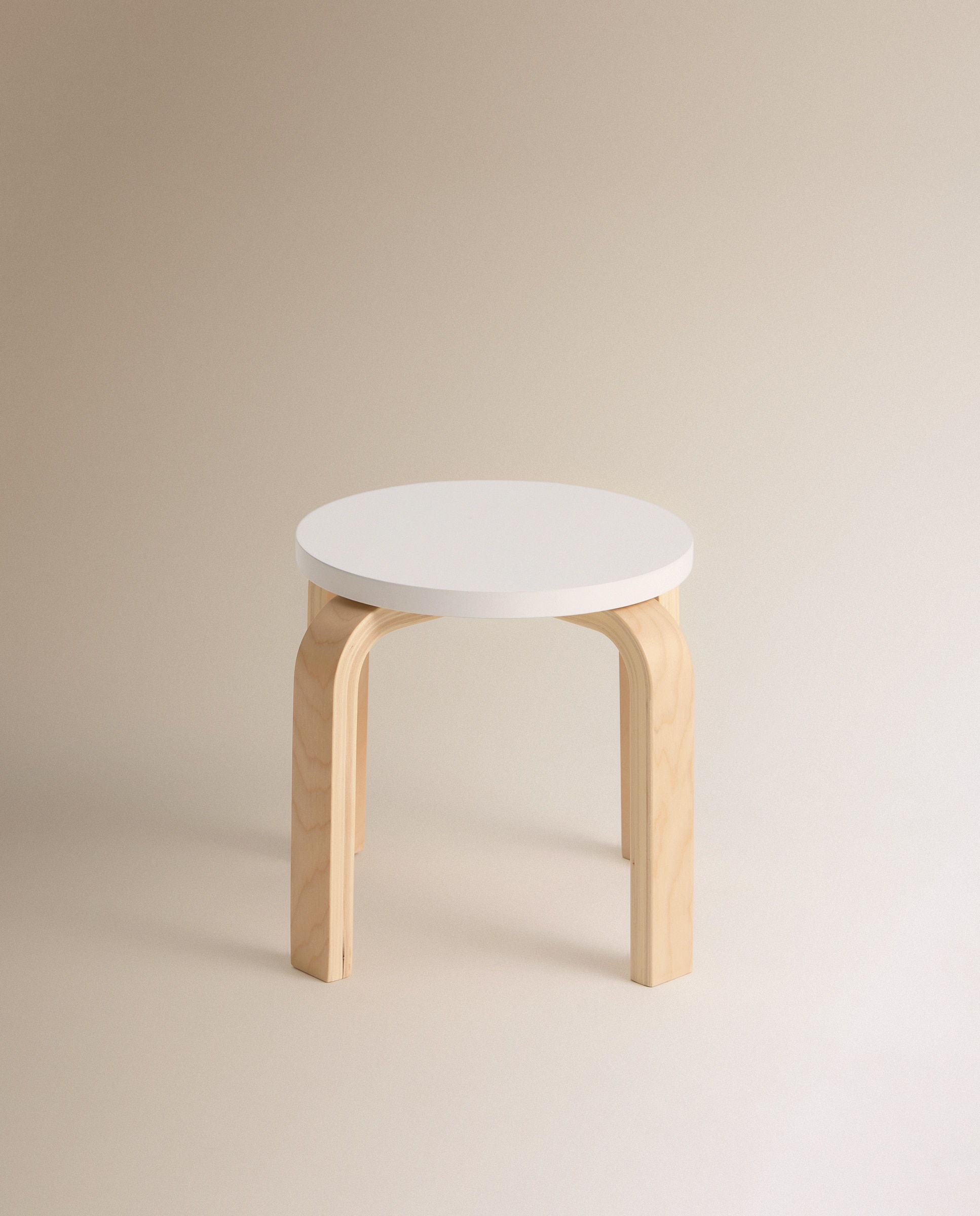 Conjunto Infantil de Mesa + 4 Bancos de Madeira de Faia Moon Natural / Branco-7