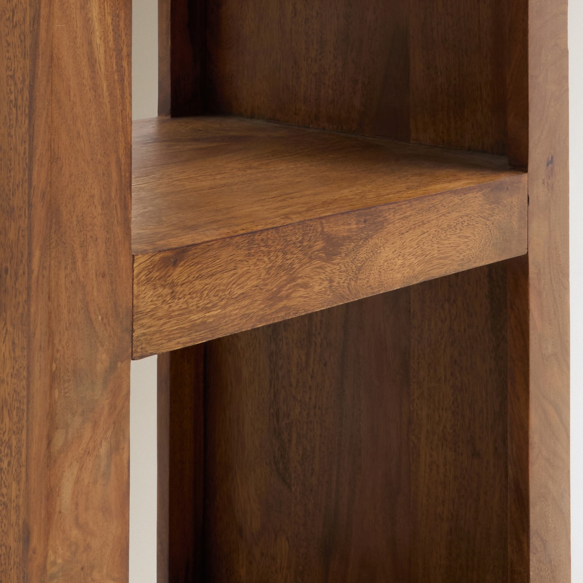 Estante de Pau-Rosa com 4 Prateleiras Bombay Nogueira-5