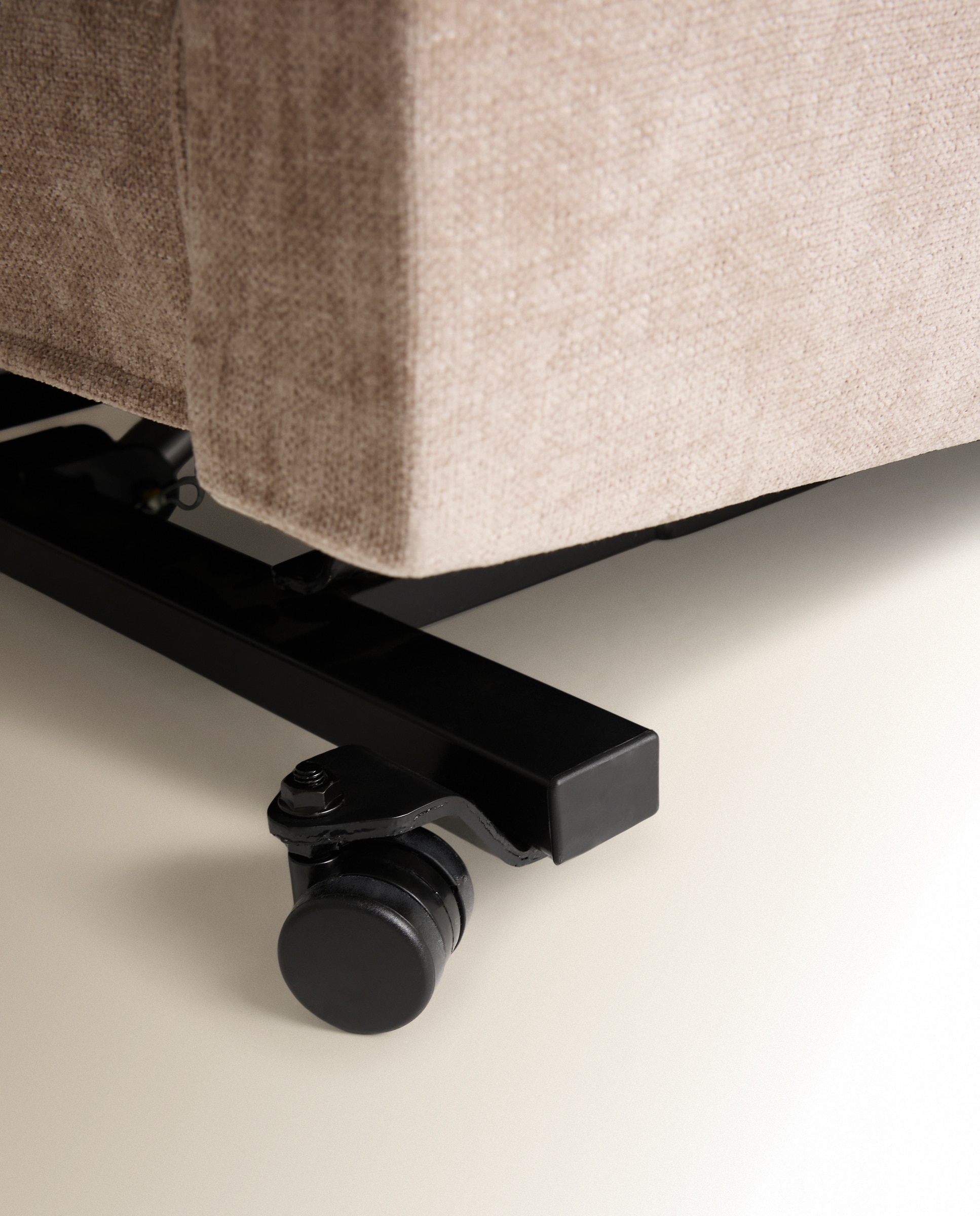 Sillón relax eléctrico con Power Lift Meira - Marrón Marrón-12