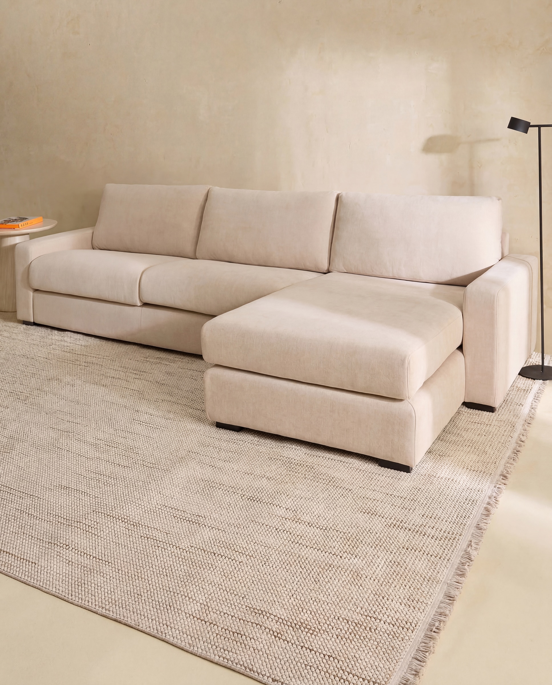 Imagem 0 de Sofá de 5 lugares com chaise longue direita Verona