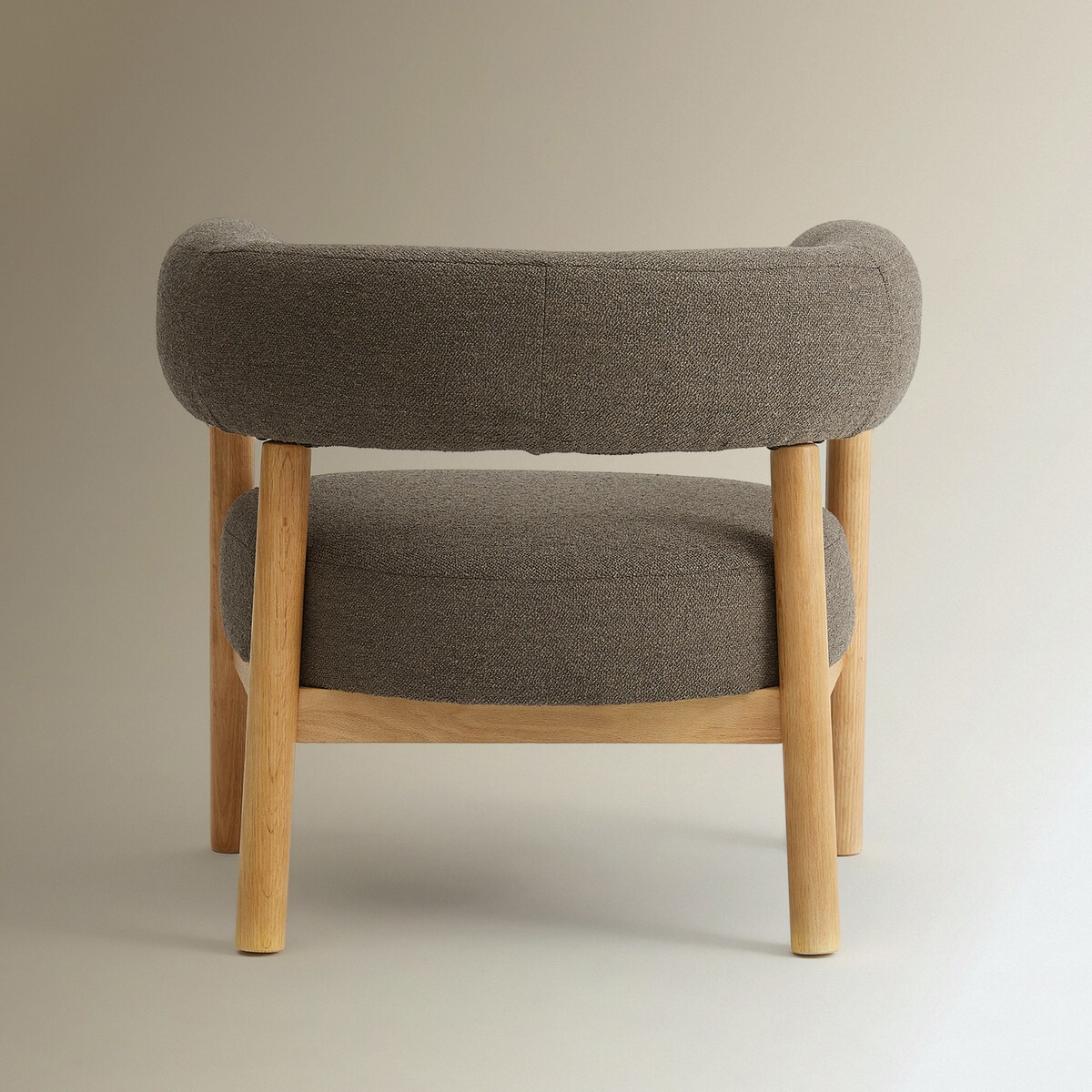 Poltrona em Tecido Bouclé Nordic Castanho-5